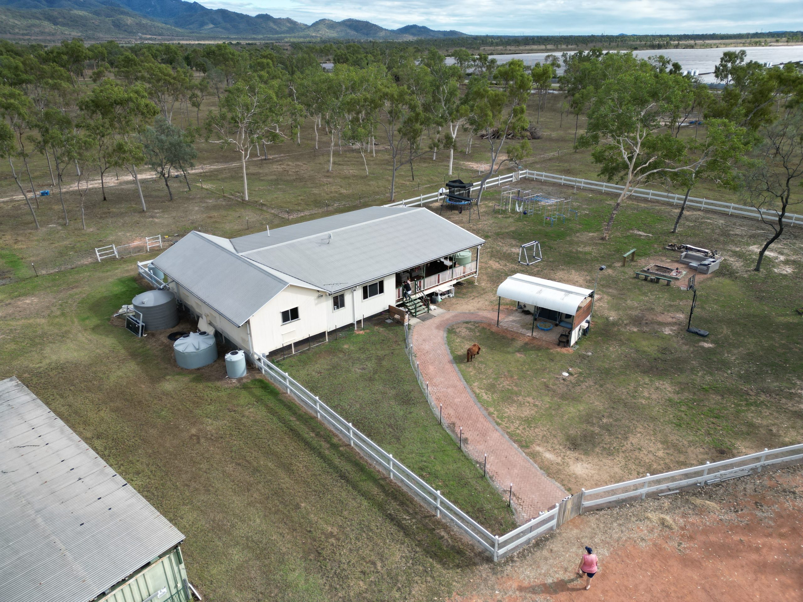 235 Laudham Road, PINNACLES, QLD 4815 AUS