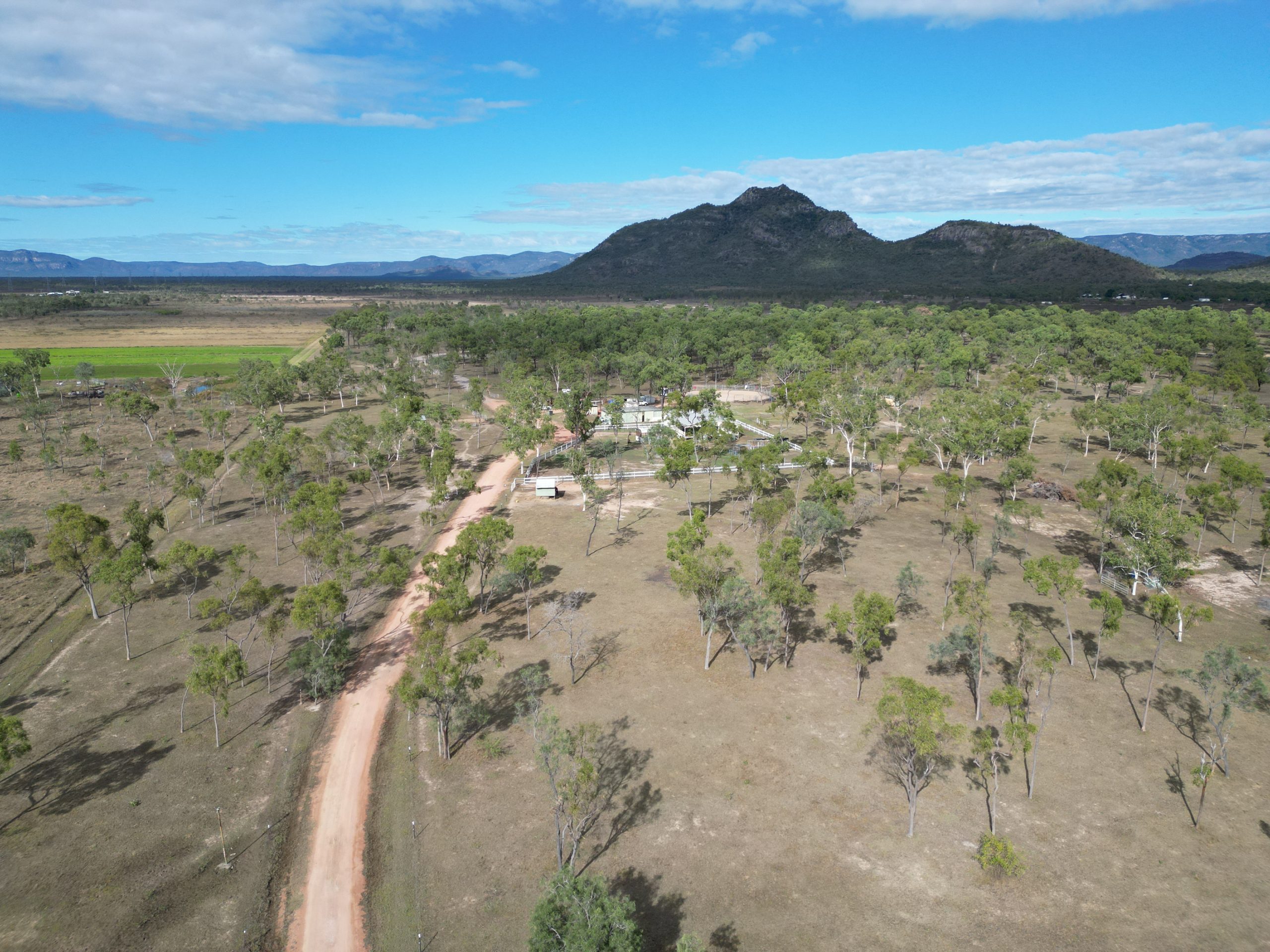 235 Laudham Road, PINNACLES, QLD 4815 AUS