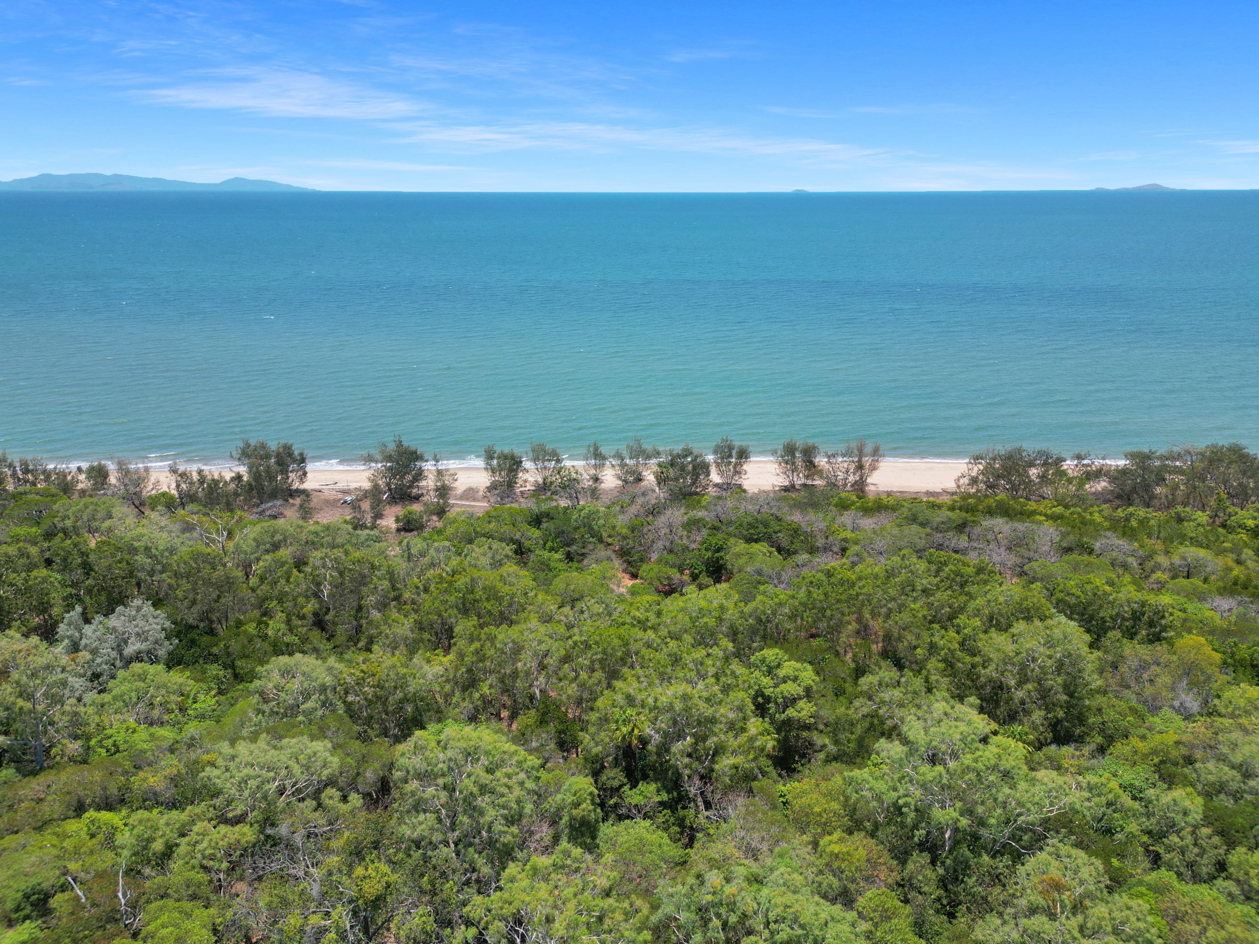 6 Madelaine Drive, BALGAL BEACH, QLD 4816 AUS