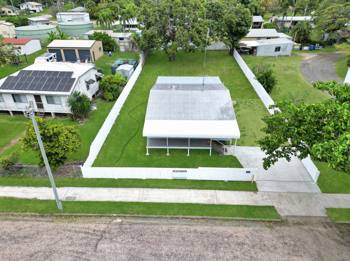 17 Bird Street, GIRU, QLD 4809 AUS