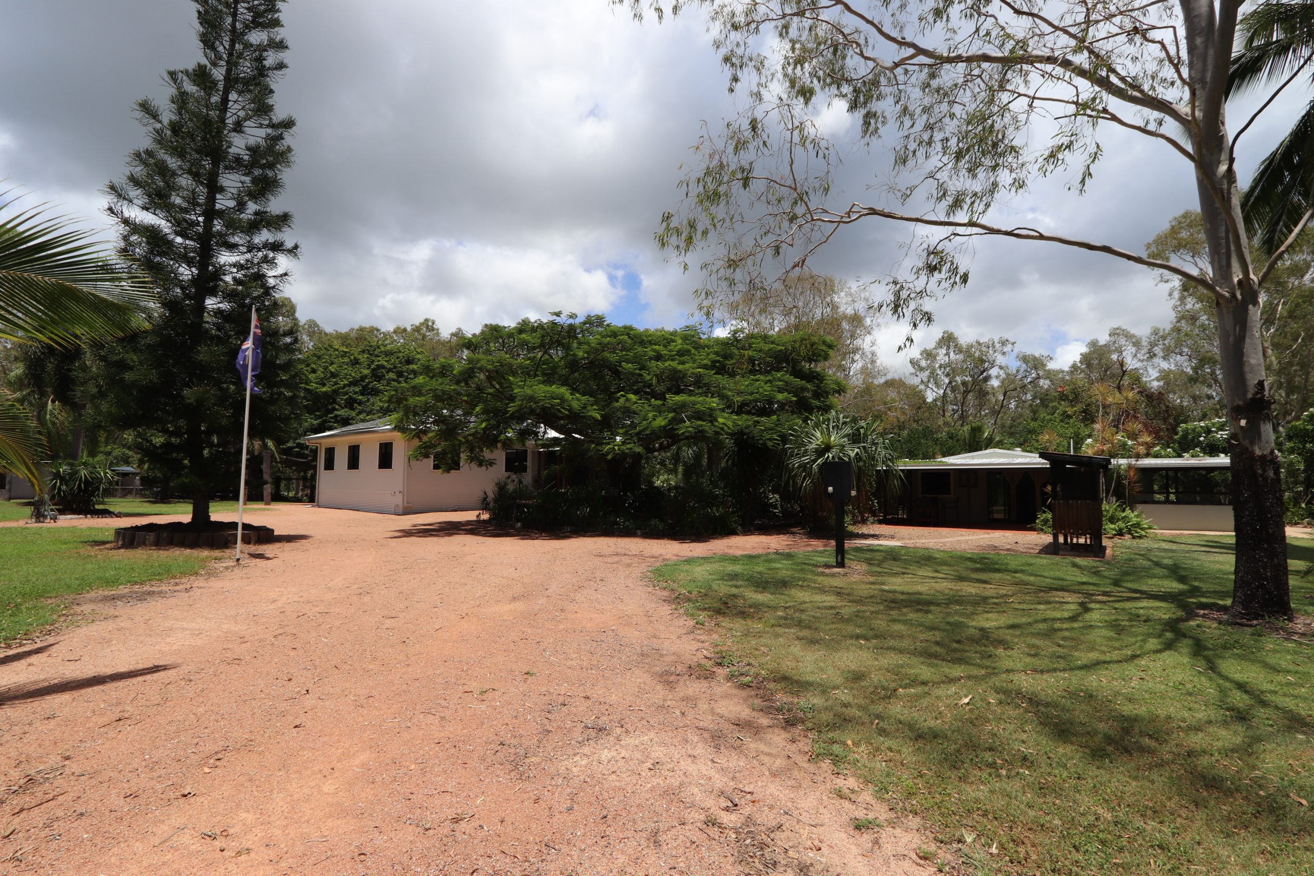 285 Riley Road, CAPE CLEVELAND, QLD 4810 AUS