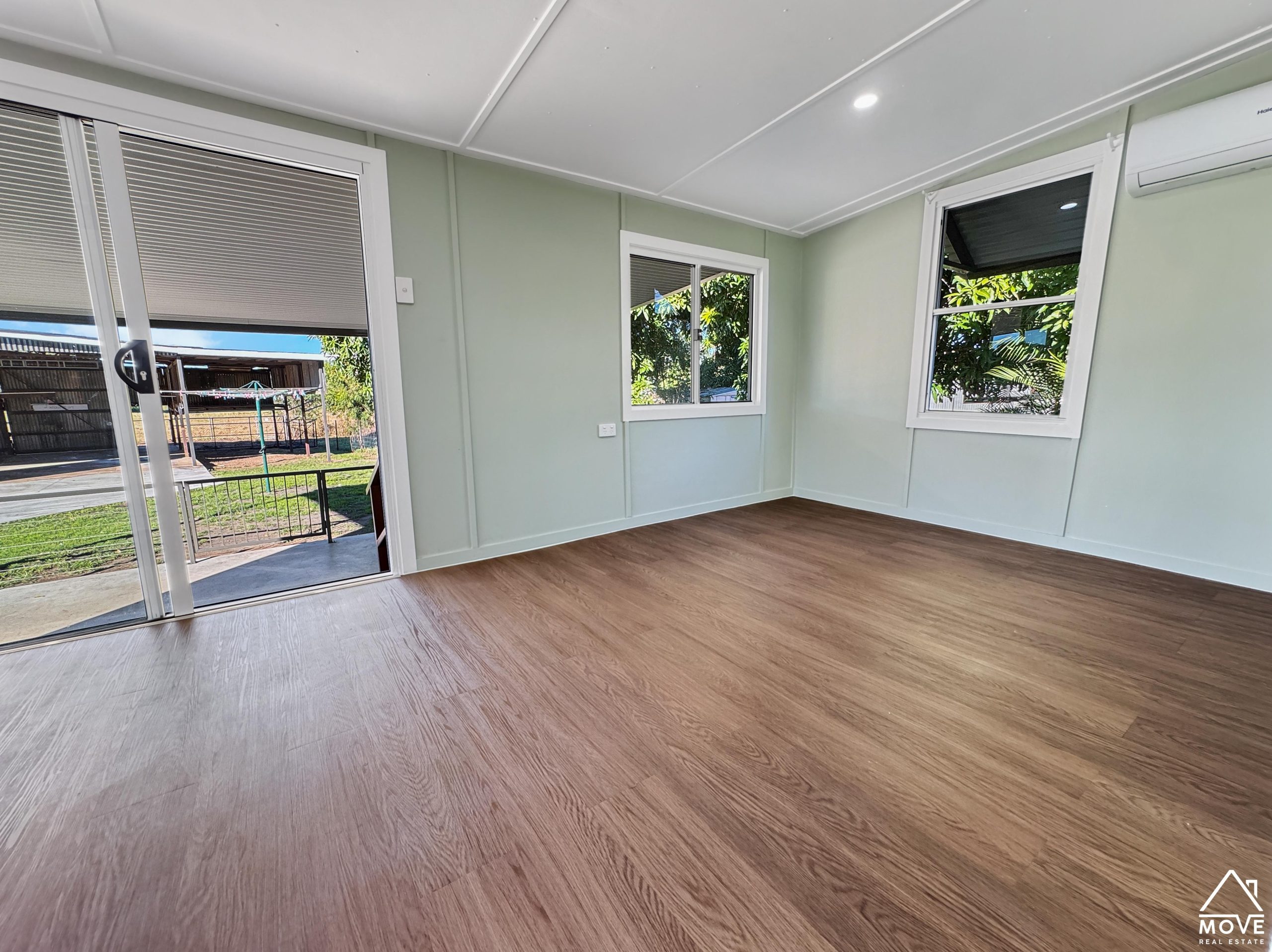17 Vulture Street, CHARTERS TOWERS CITY, QLD 4820 AUS