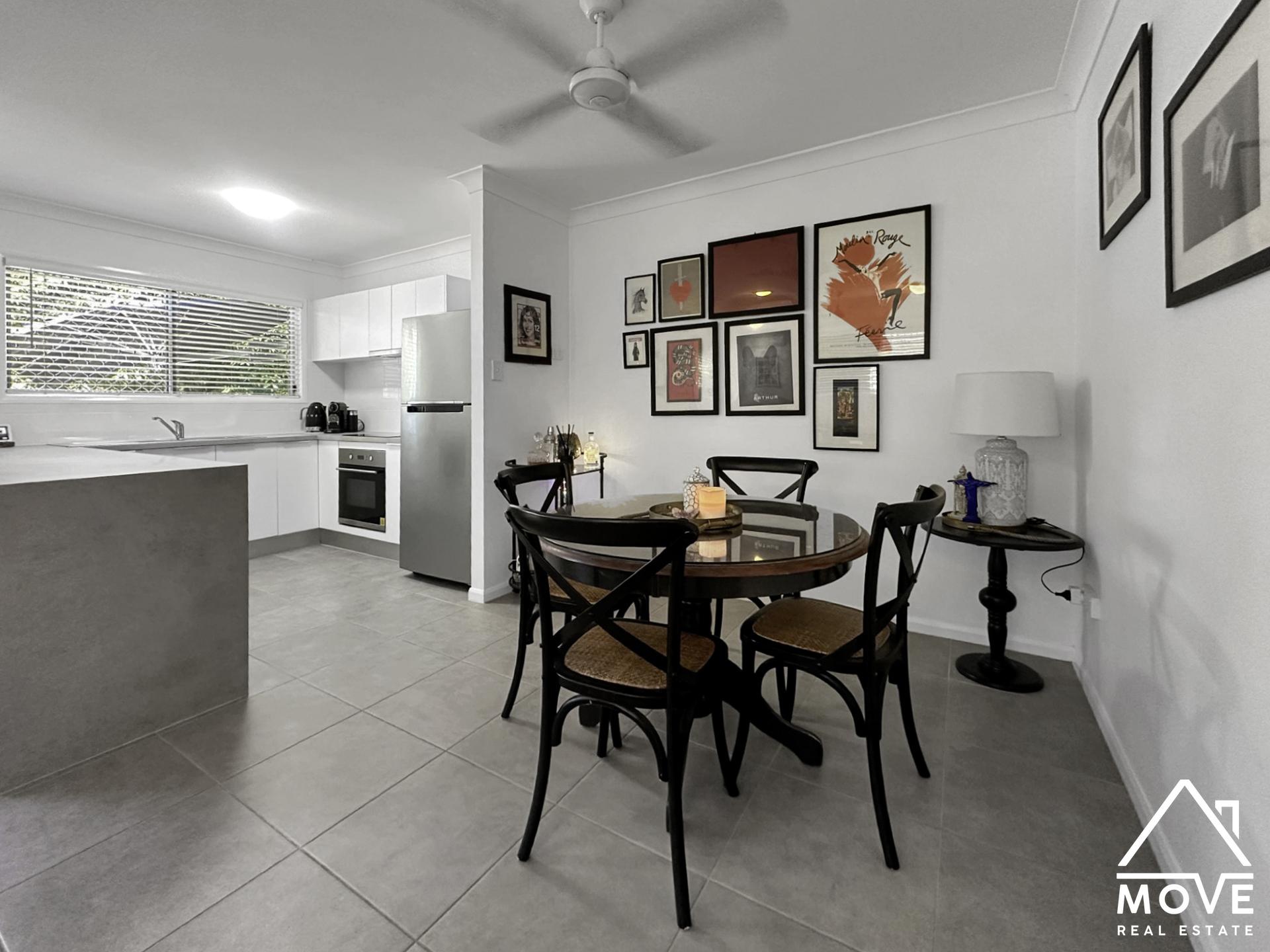 2/43 Quinn Street, ROSSLEA, QLD 4812 AUS