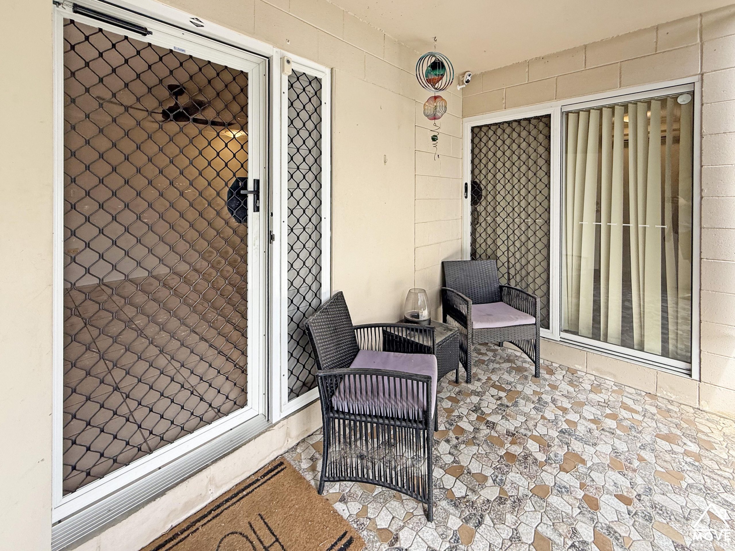 2/42 Cook Street, NORTH WARD, QLD 4810 AUS