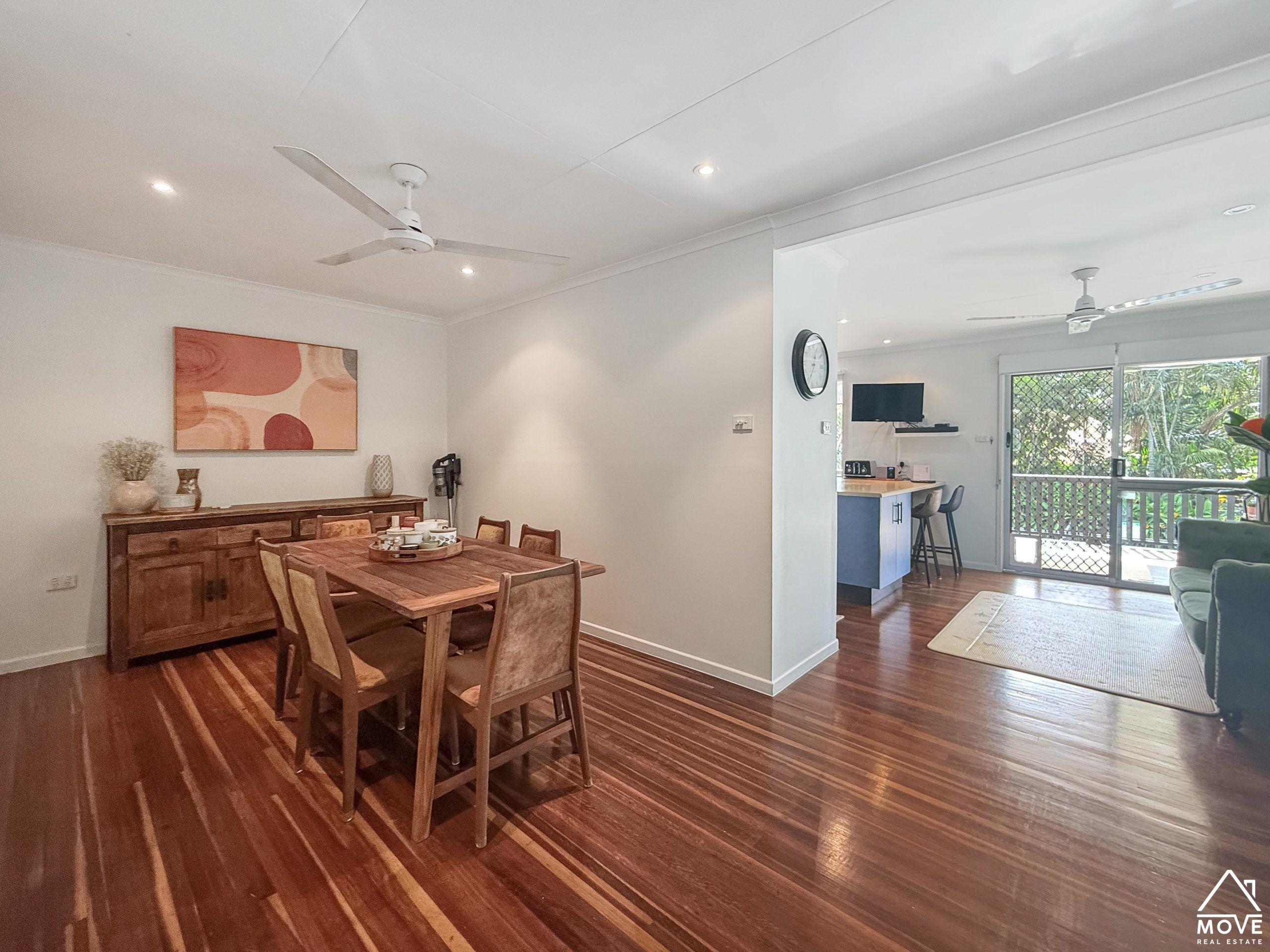 55 Peter Street, KELSO, QLD 4815 AUS