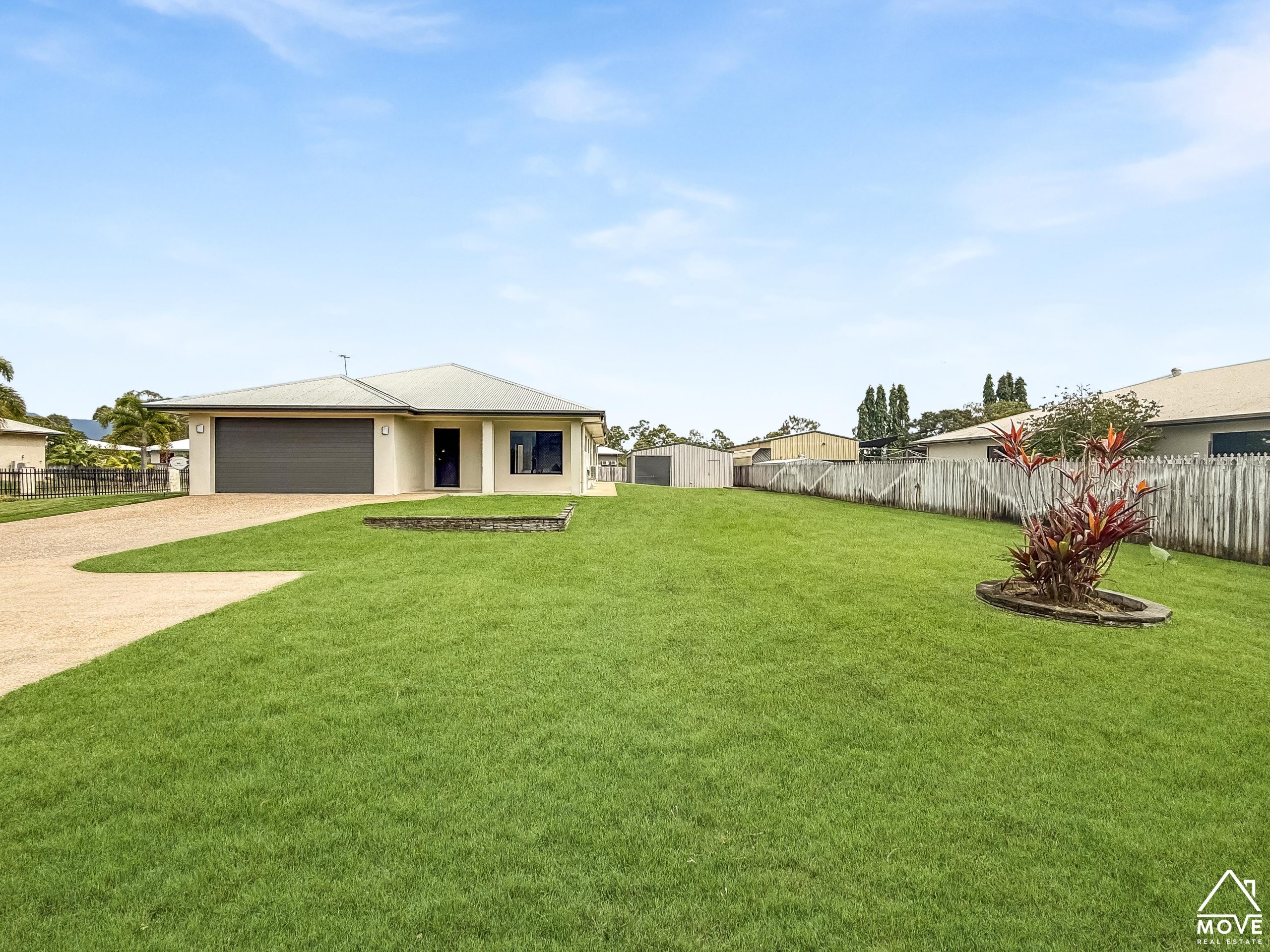 17 South Beck Drive, RASMUSSEN, QLD 4815 AUS