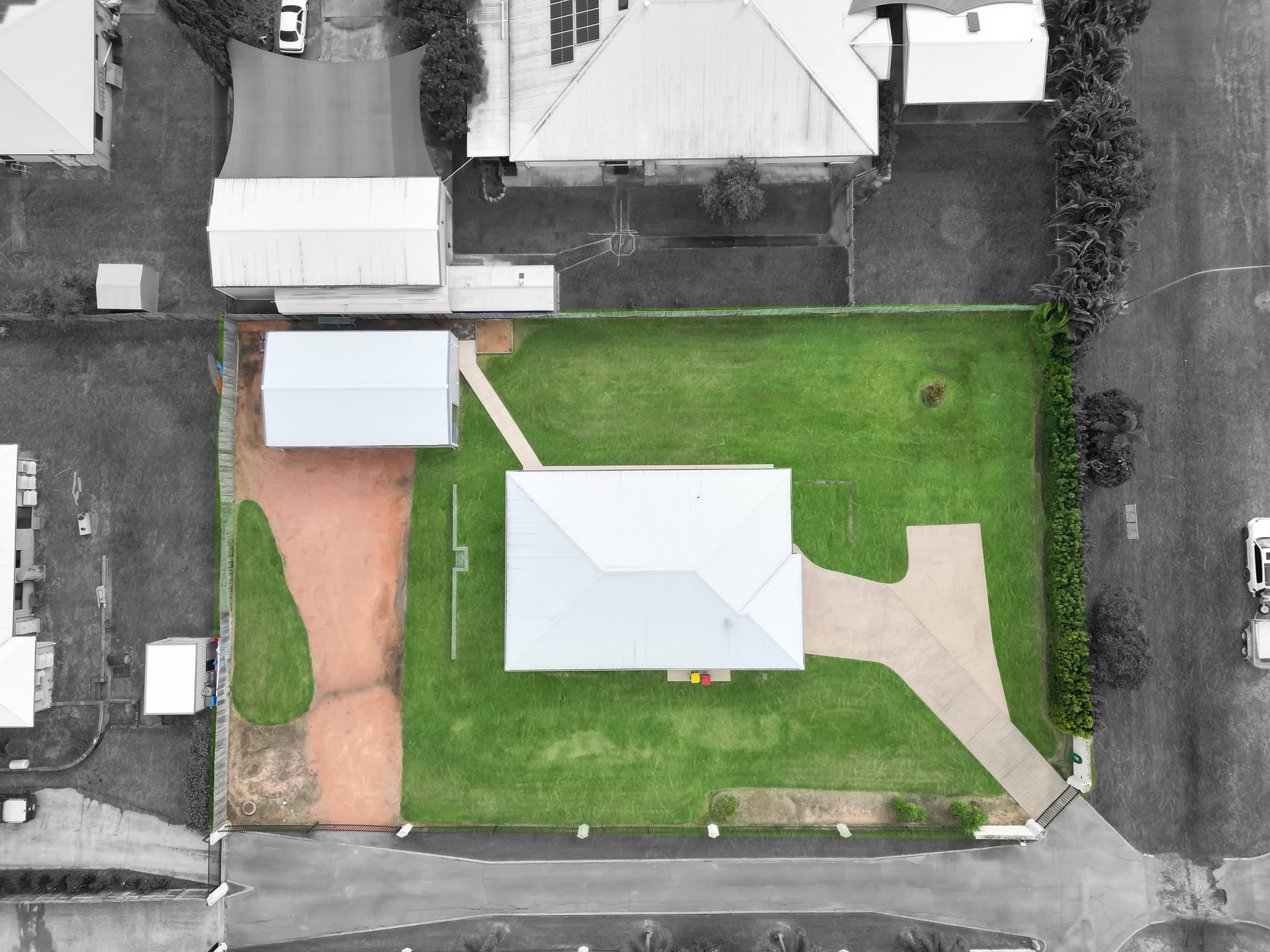 17 South Beck Drive, RASMUSSEN, QLD 4815 AUS
