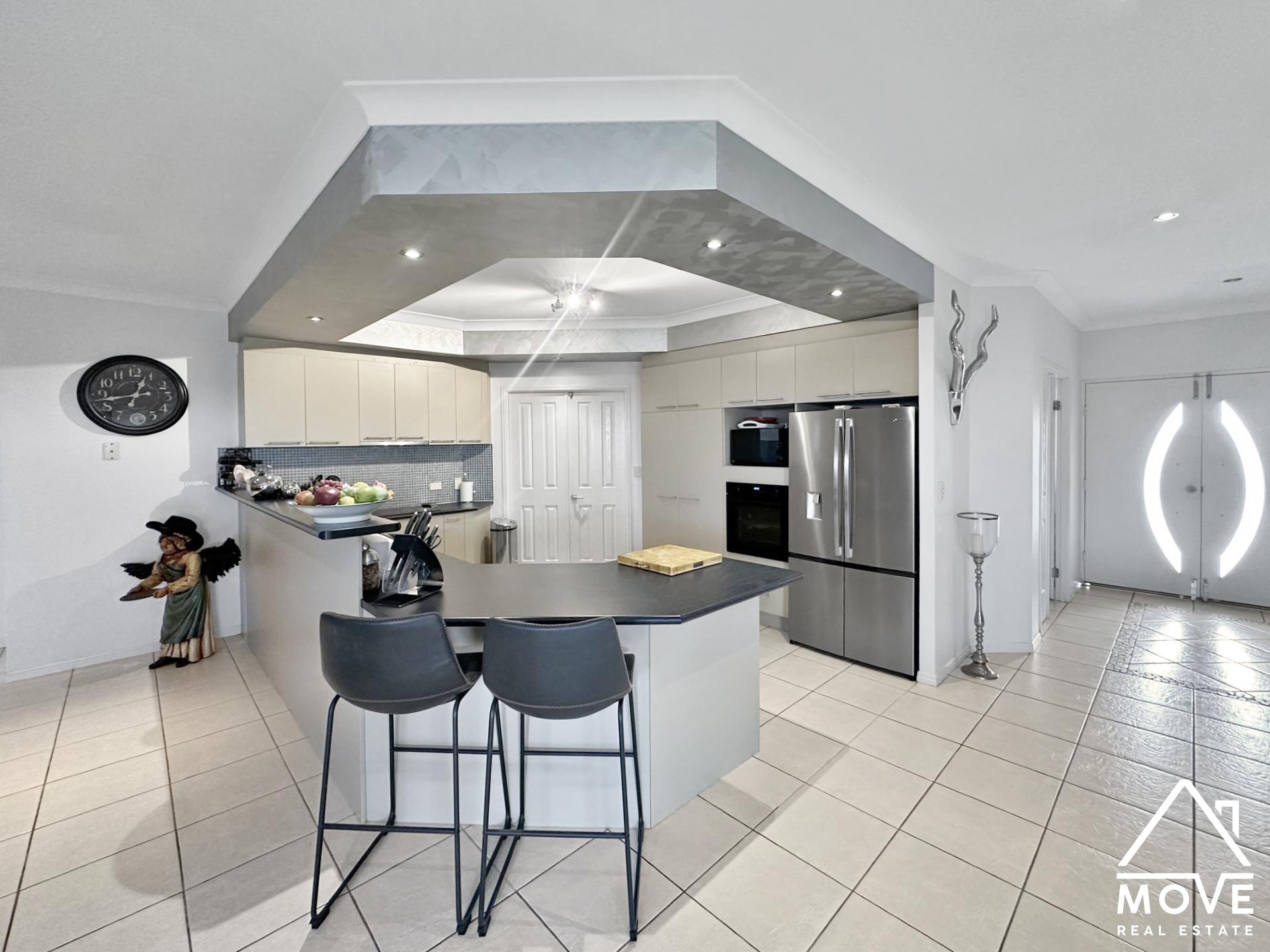 25 Goicoechea Drive, BUSHLAND BEACH, QLD 4818 AUS