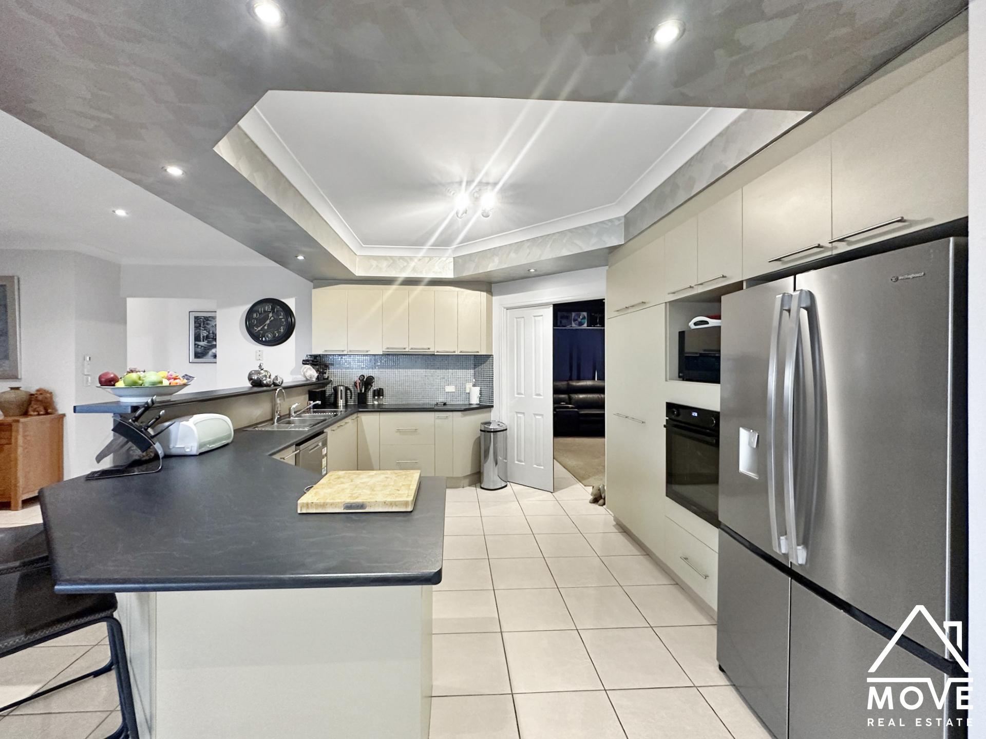 25 Goicoechea Drive, BUSHLAND BEACH, QLD 4818 AUS