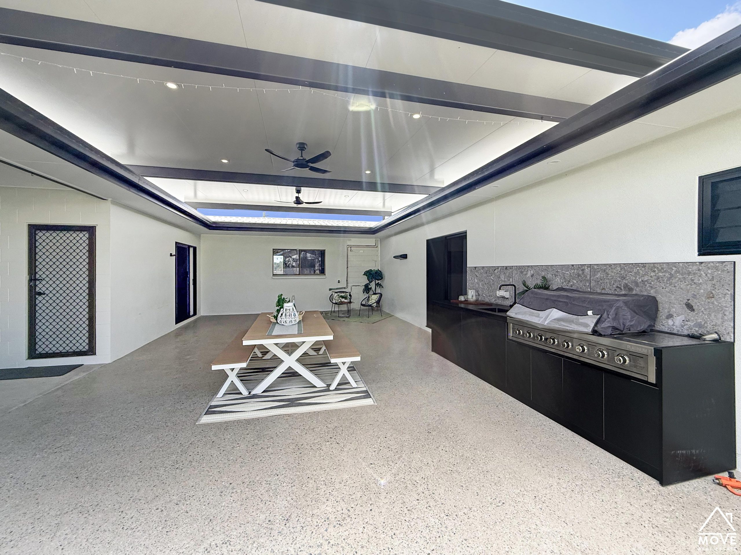 5 Innes Drive, DEERAGUN, QLD 4818 AUS