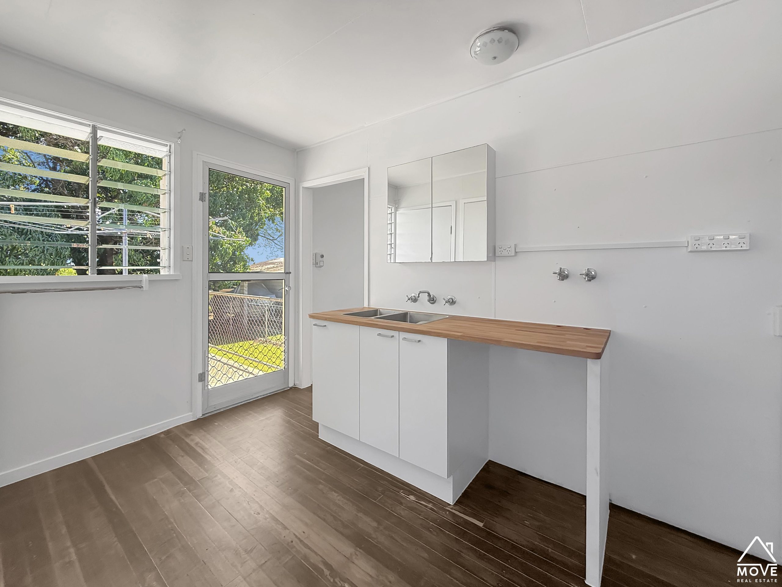 21 Mylrea Street, INGHAM, QLD 4850 AUS