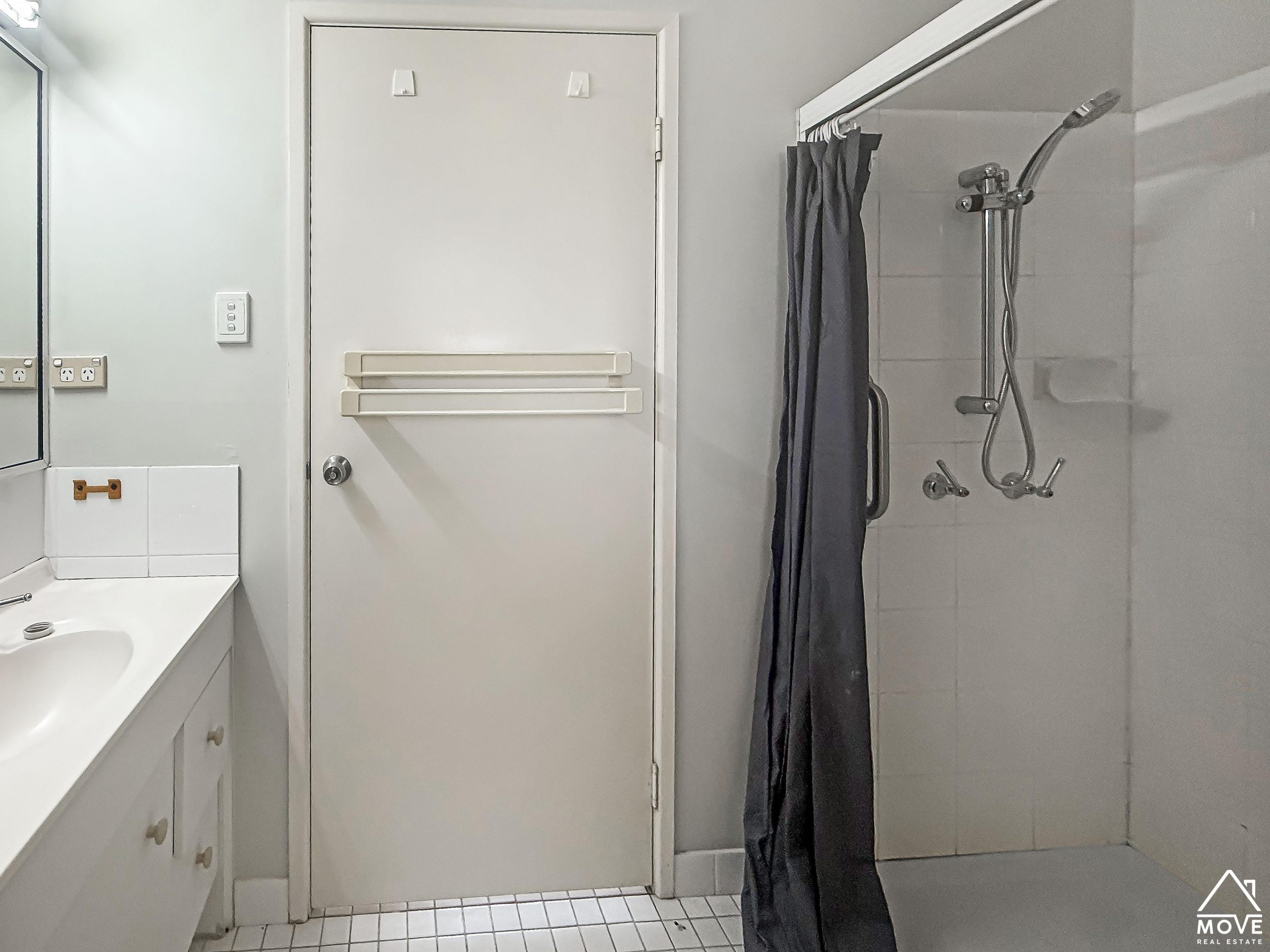 69/21-23 Albert Street, CRANBROOK, QLD 4814 AUS