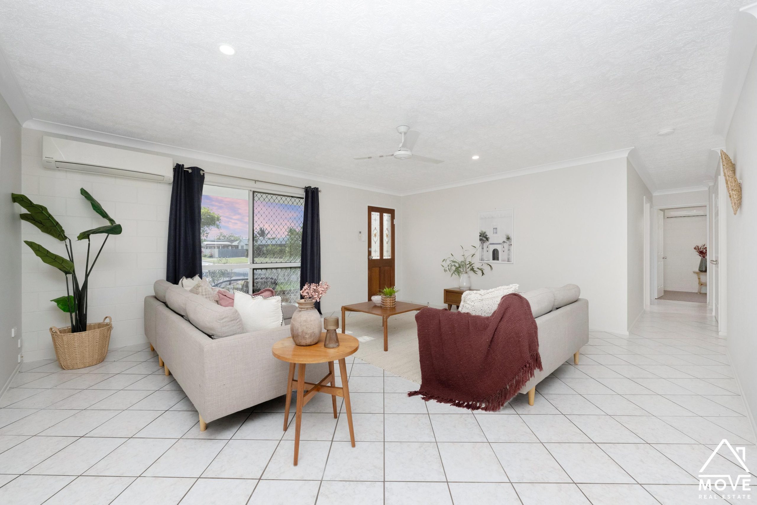 5 Saxby Crescent, MOUNT LOUISA, QLD 4814 AUS
