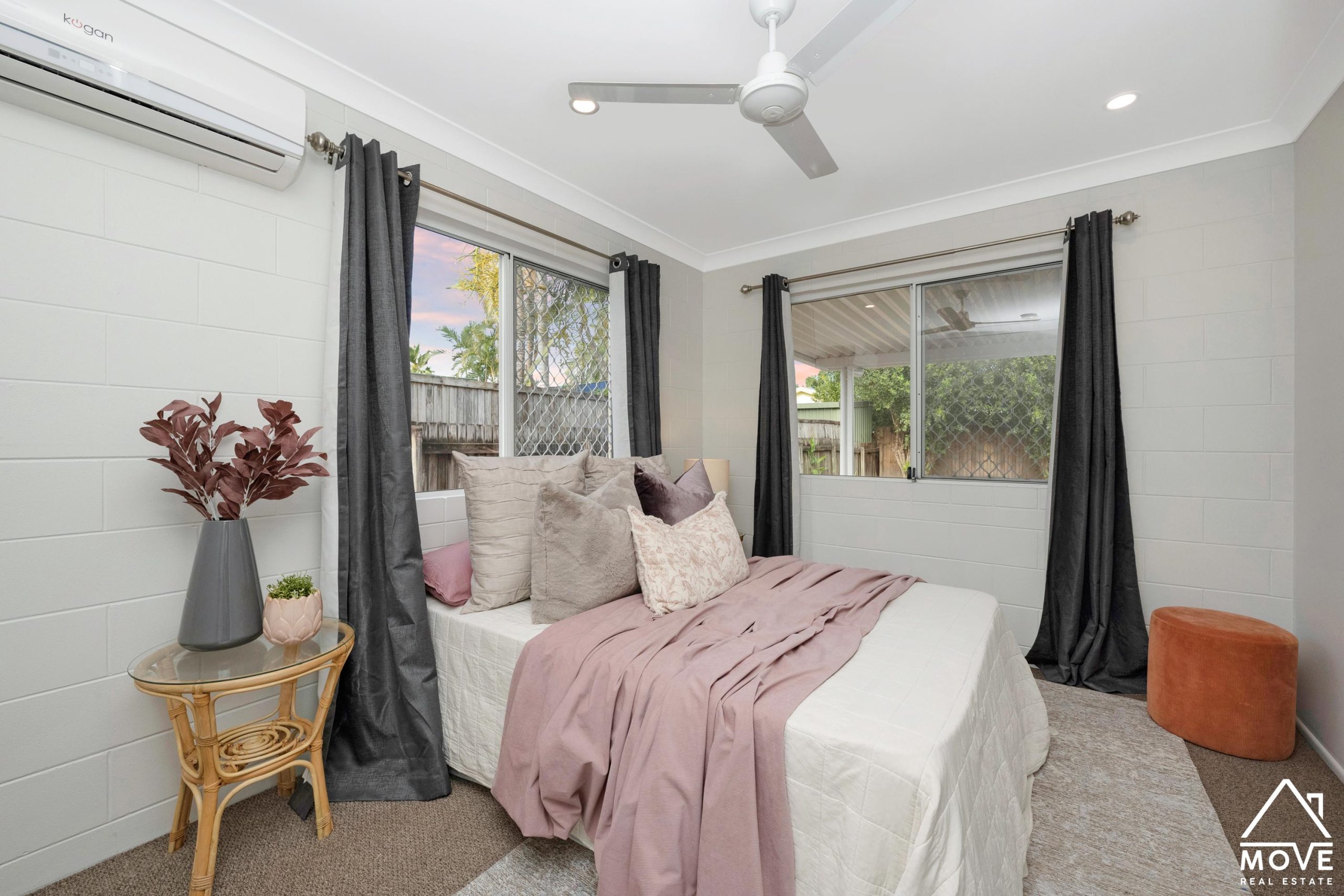 5 Saxby Crescent, MOUNT LOUISA, QLD 4814 AUS