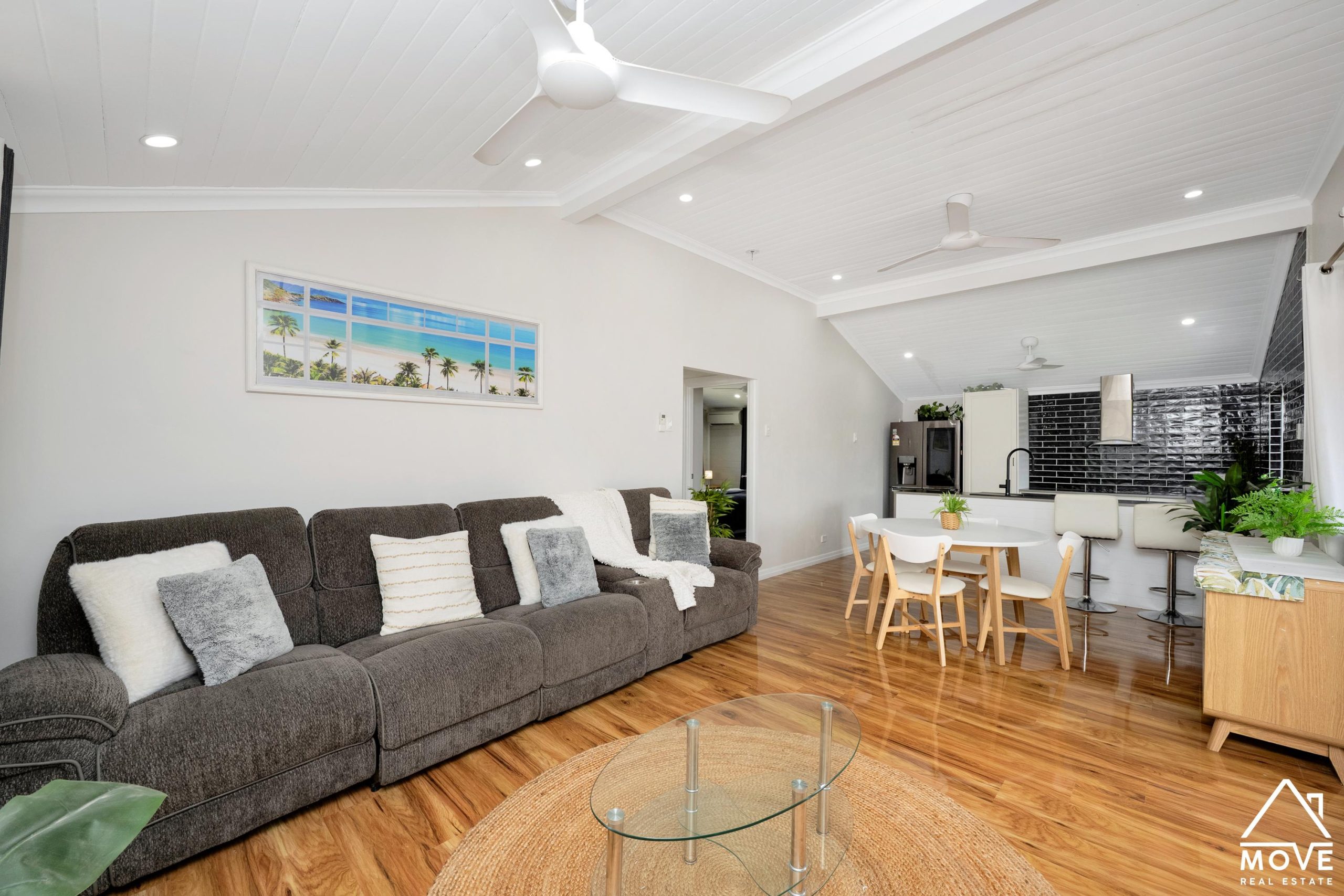 61 Roberts Street, HERMIT PARK, QLD 4812 AUS