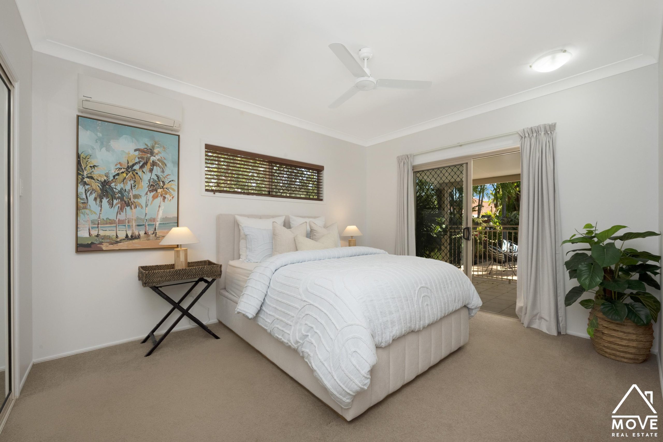 47 Bamboo Crescent, MOUNT LOUISA, QLD 4814 AUS