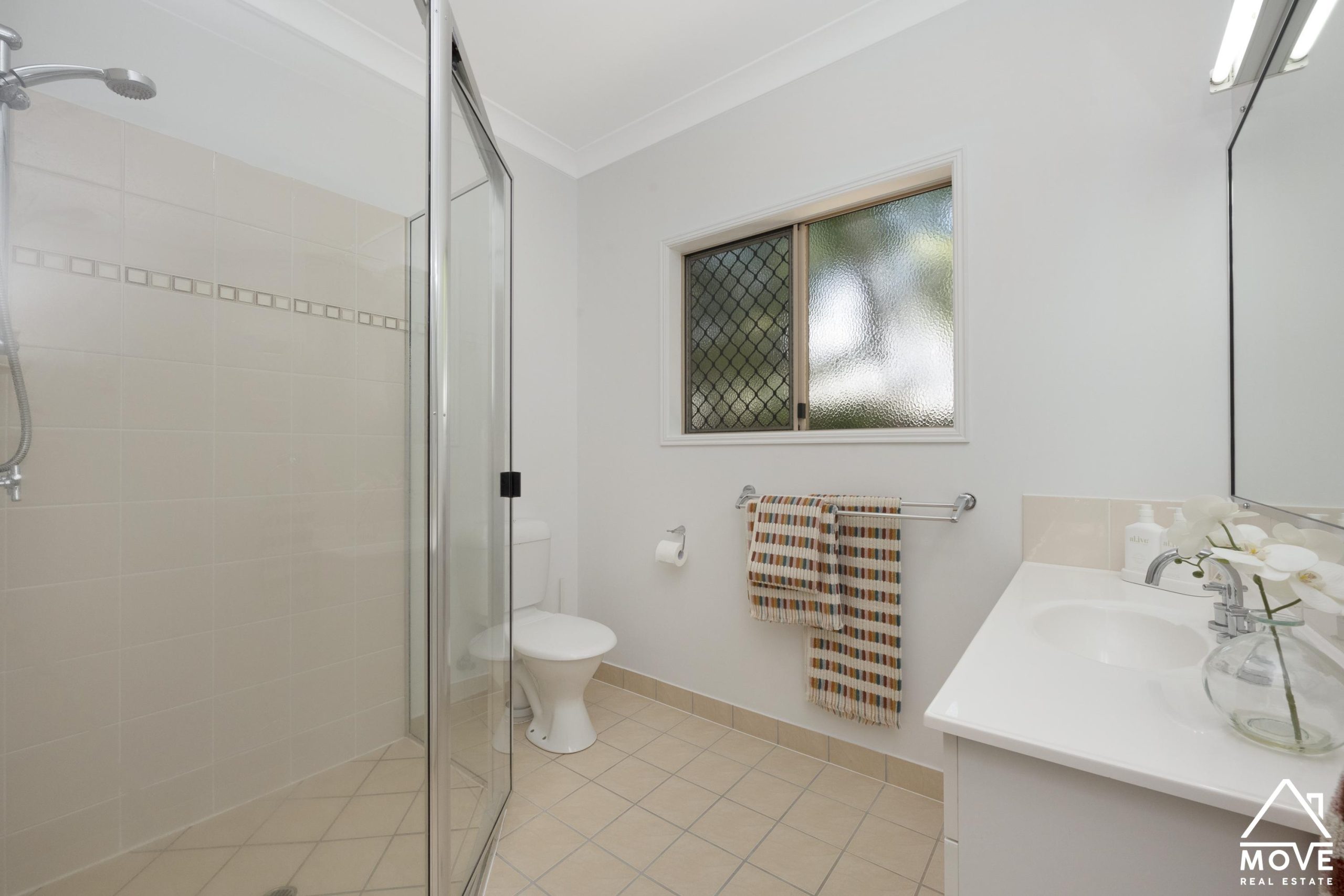 47 Bamboo Crescent, MOUNT LOUISA, QLD 4814 AUS
