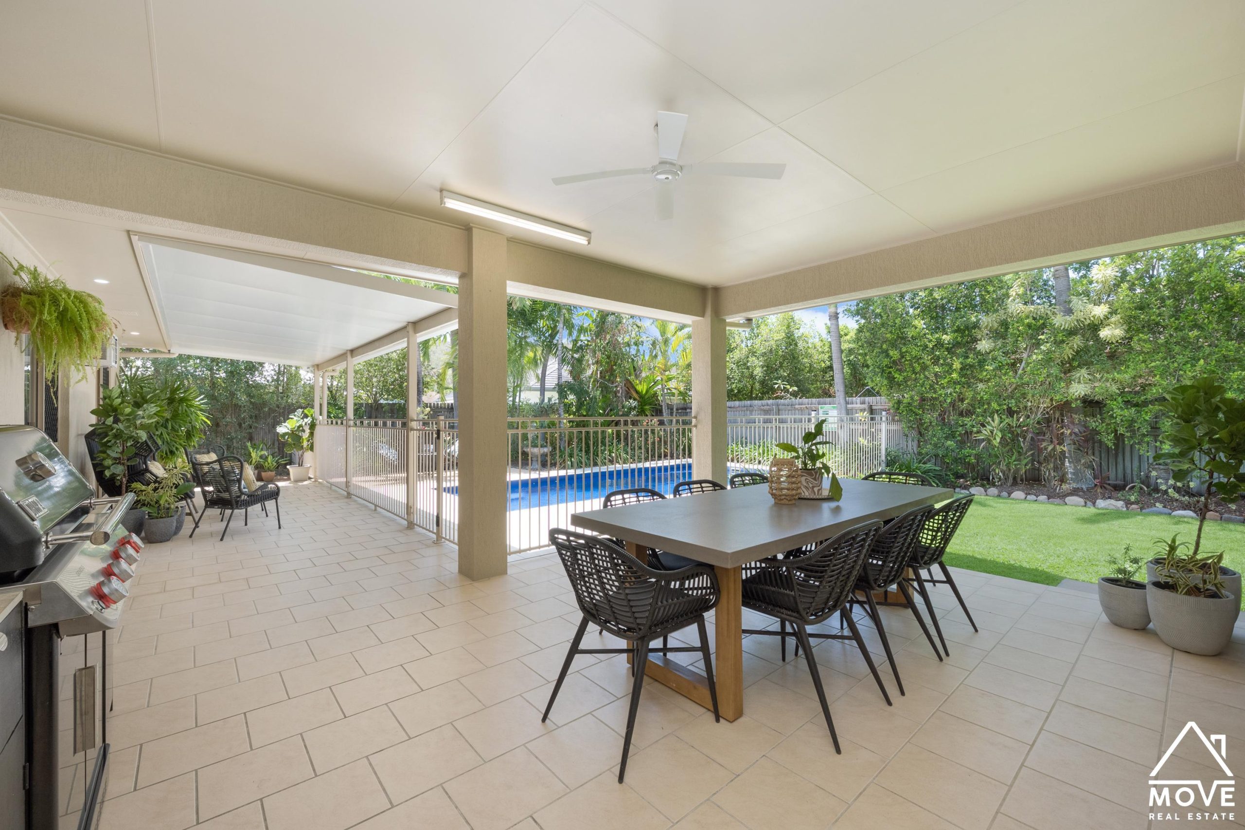 47 Bamboo Crescent, MOUNT LOUISA, QLD 4814 AUS