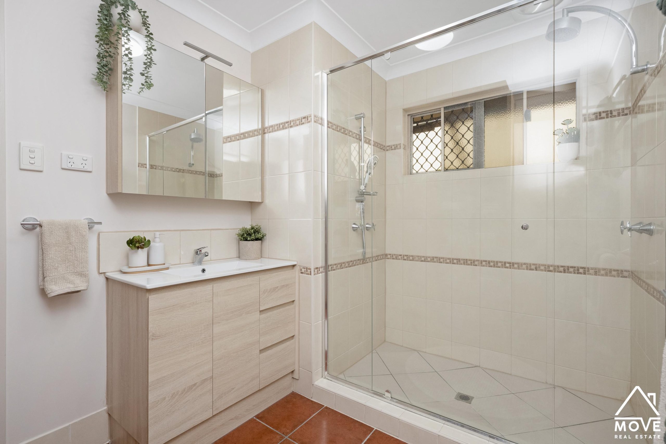 6 Kia-Ora Court, CONDON, QLD 4815 AUS