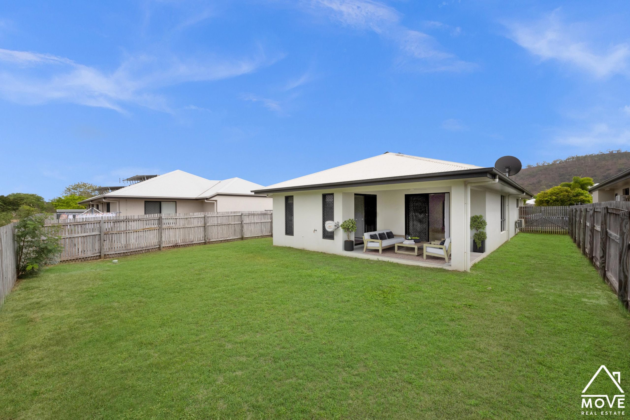 70 Ellsworth Drive, MOUNT LOUISA, QLD 4814 AUS