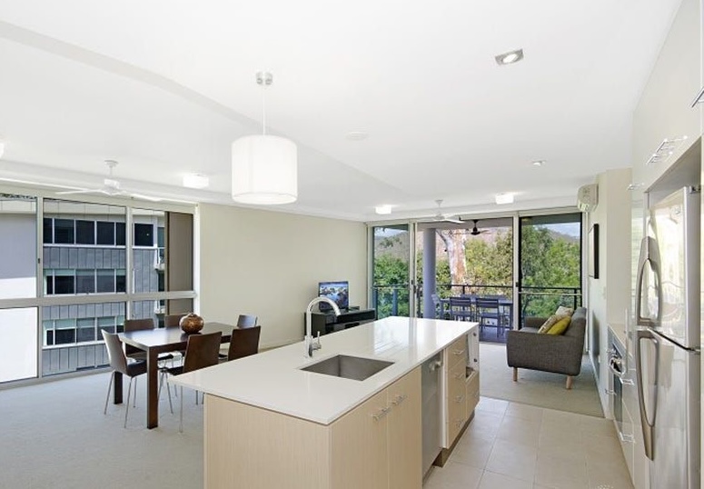 50/1-15 Sporting Drive, THURINGOWA CENTRAL, QLD 4817 AUS