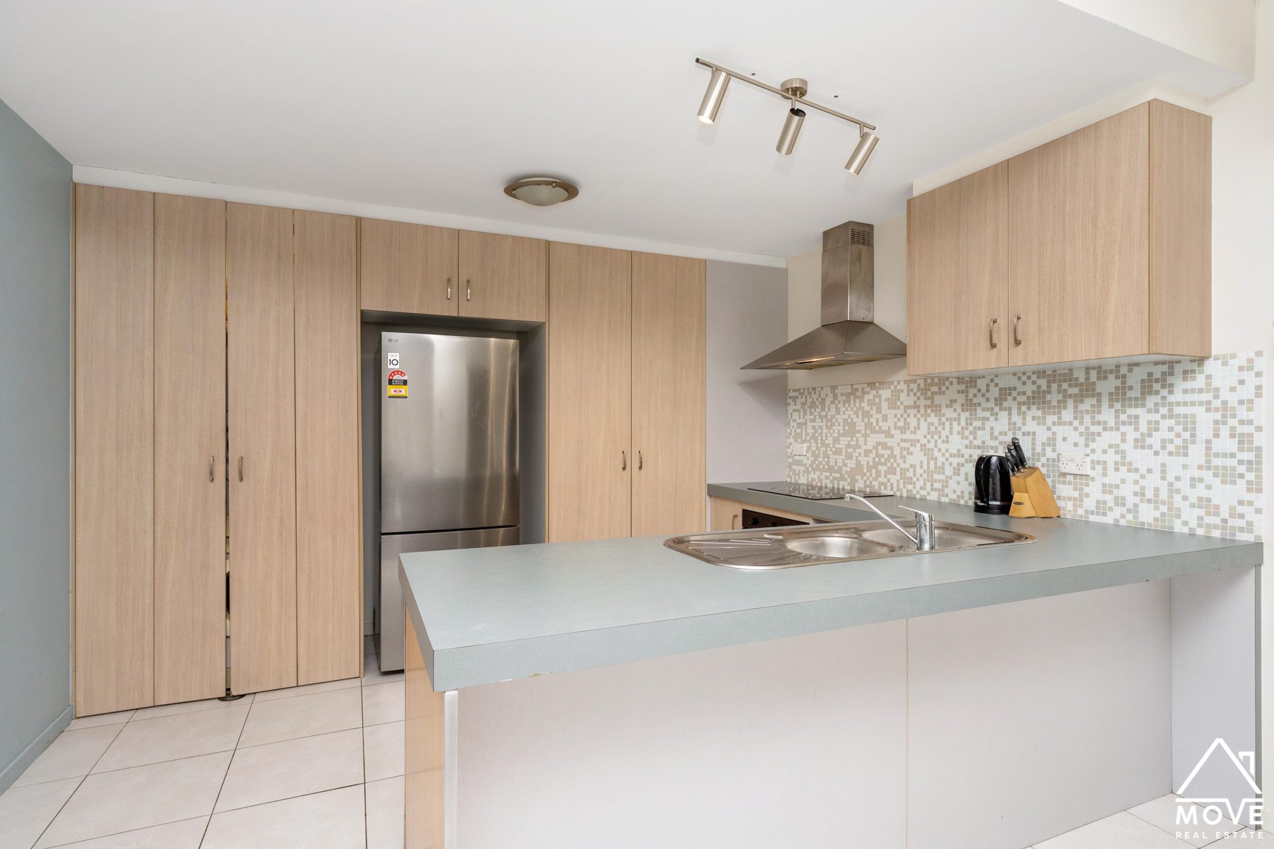 18/159-163 Riverside Boulevard, DOUGLAS, QLD 4814 AUS
