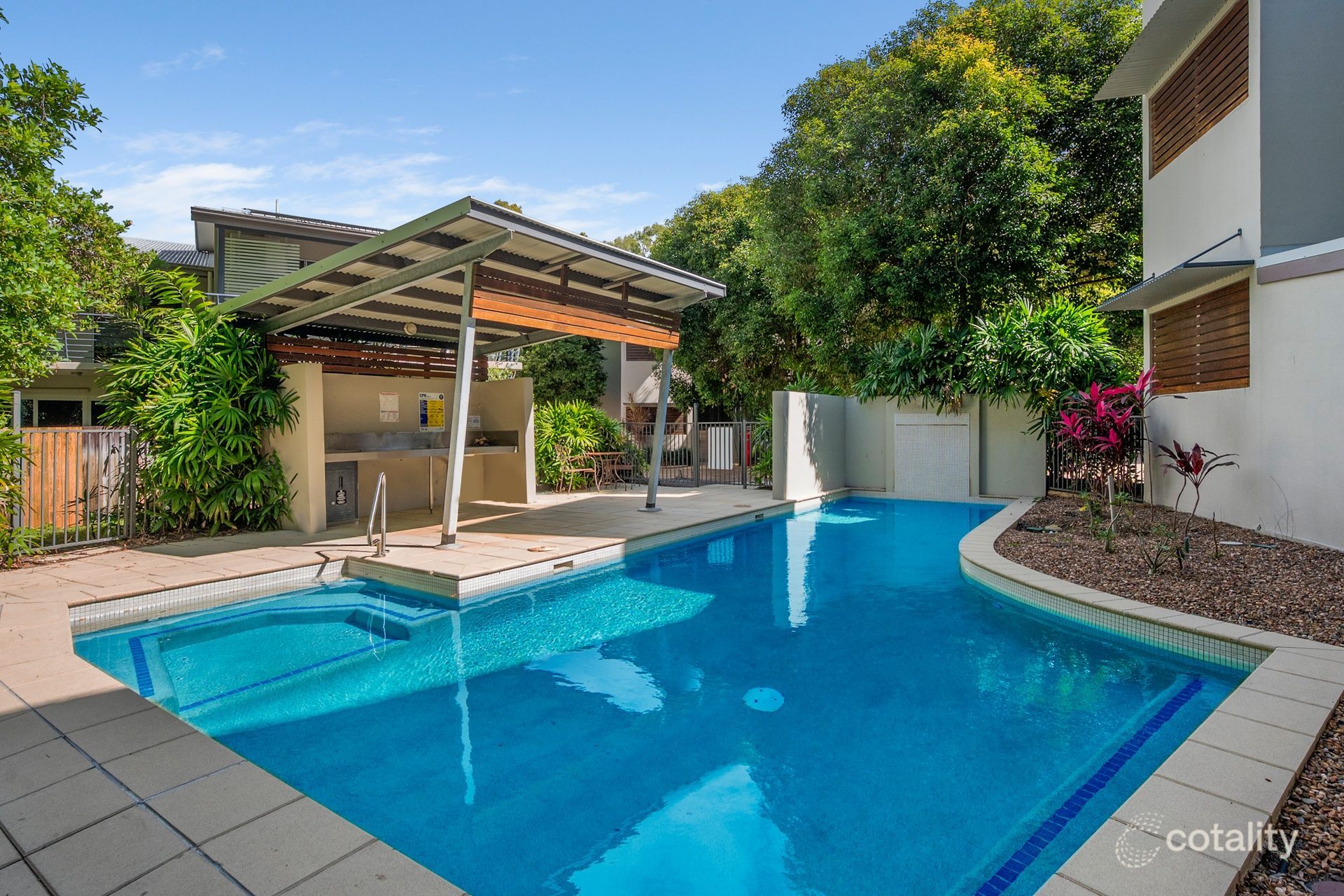 18/159-163 Riverside Boulevard, DOUGLAS, QLD 4814 AUS