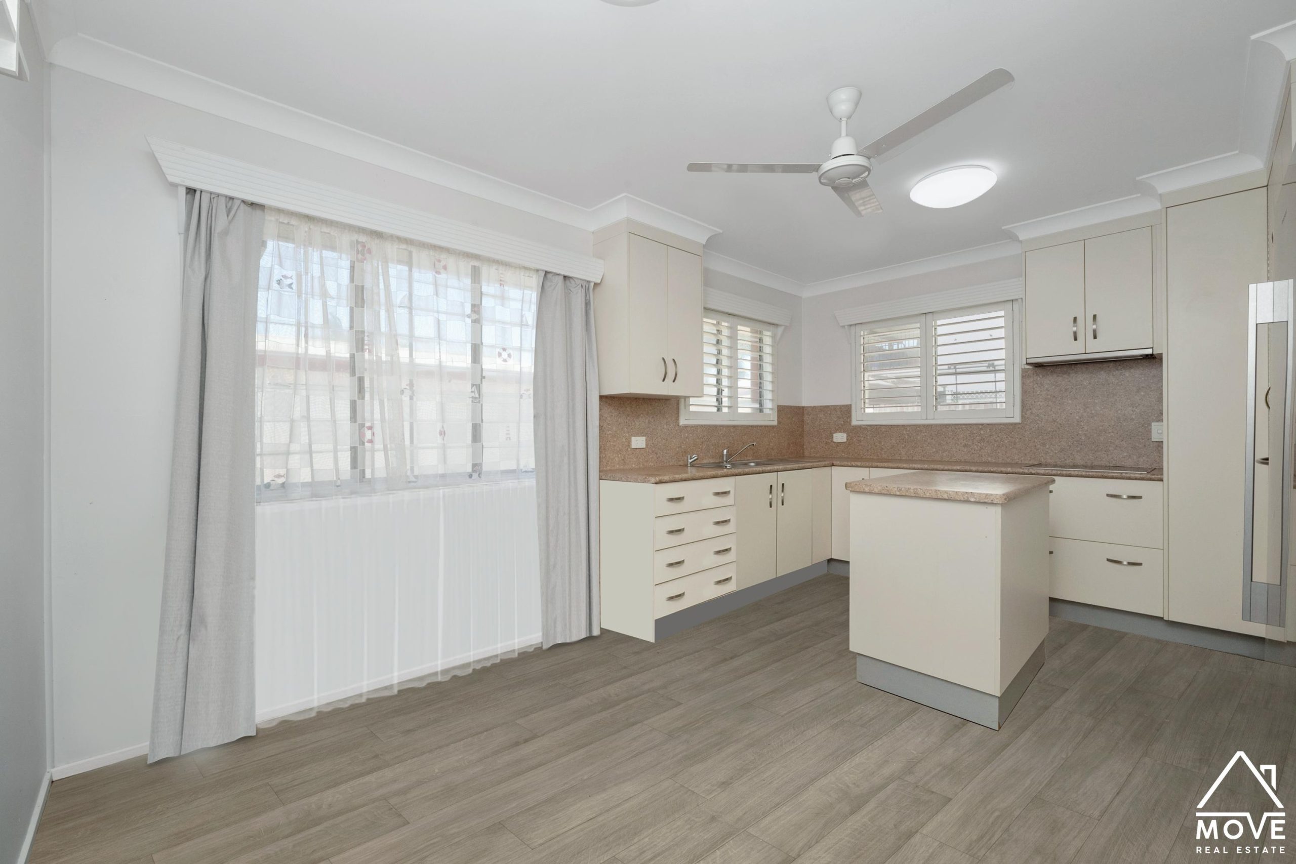 19 Pine Street, KIRWAN, QLD 4817 AUS