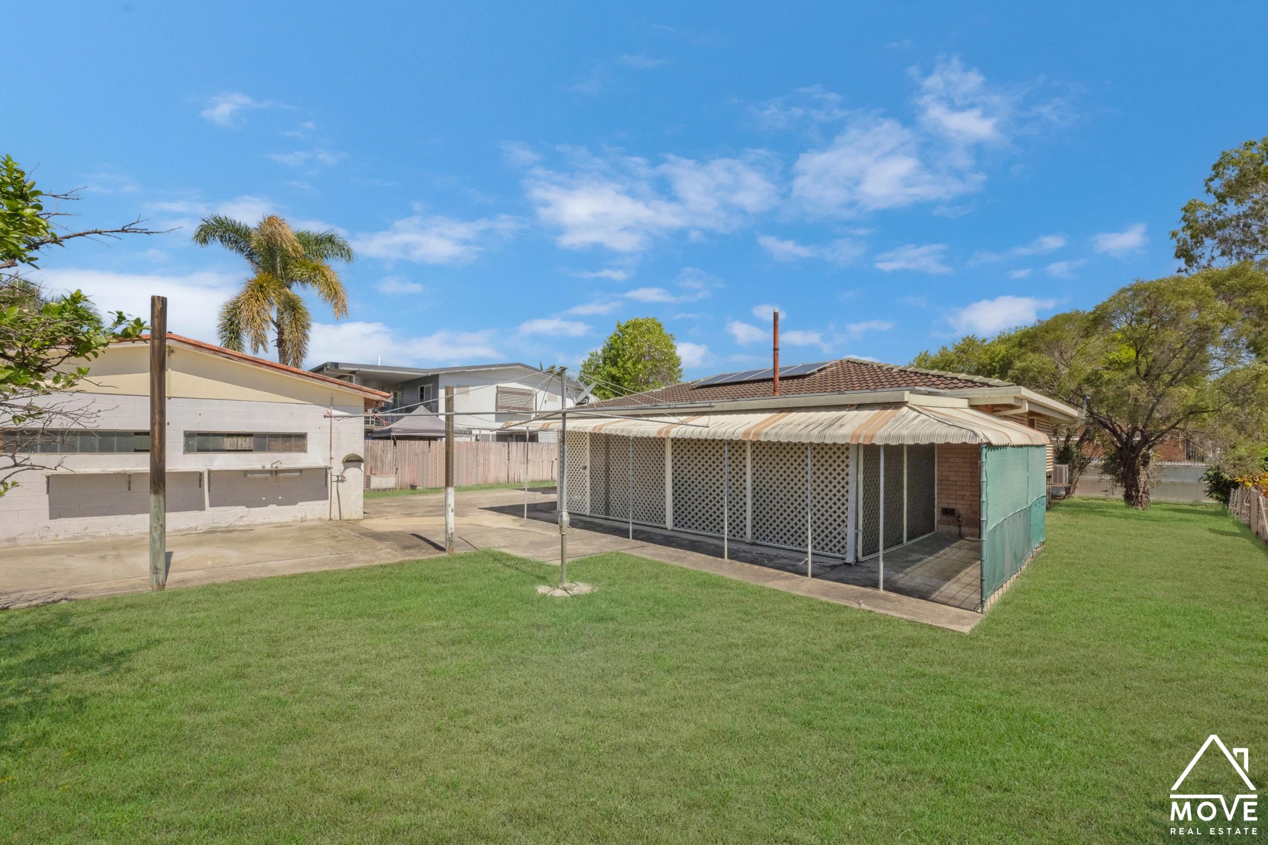 19 Pine Street, KIRWAN, QLD 4817 AUS