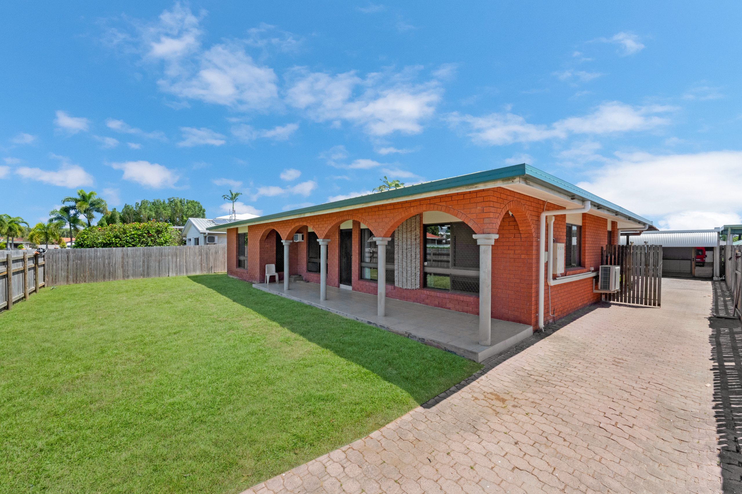 59 Whitsunday Drive, KIRWAN, QLD 4817 AUS