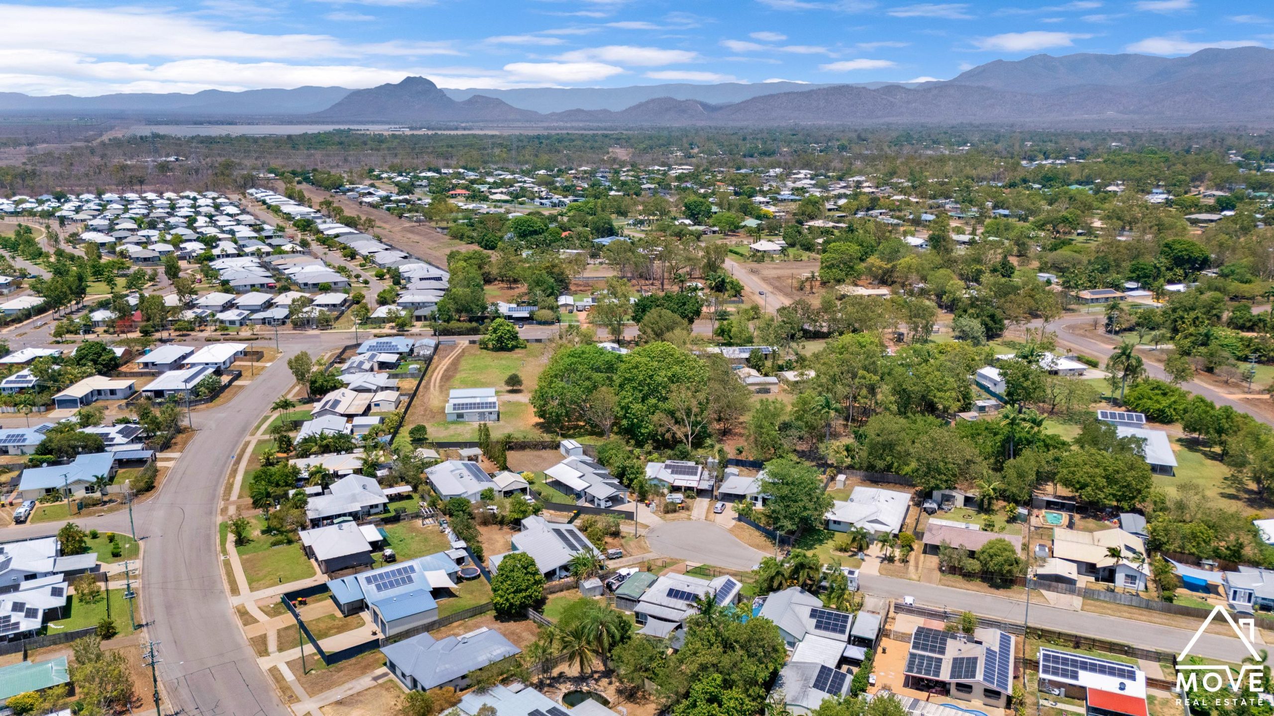 8 Gardiner Court, KELSO, QLD 4815 AUS