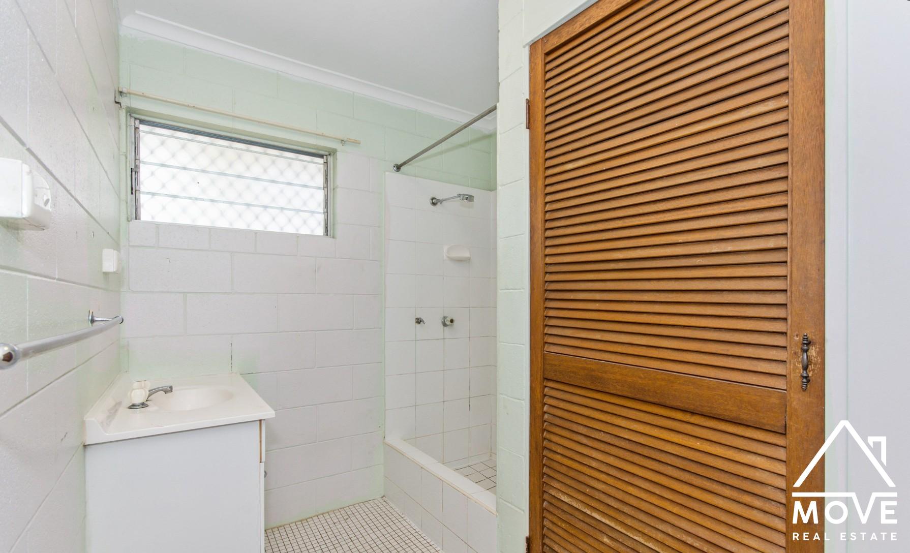 6 Dalton Street, WULGURU, QLD 4811 AUS