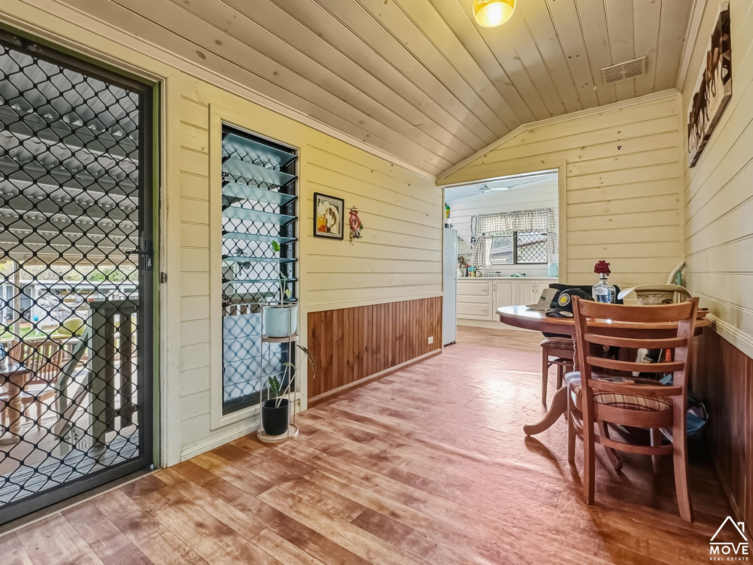 6 Devereux Street, QUEENTON, QLD 4820 AUS