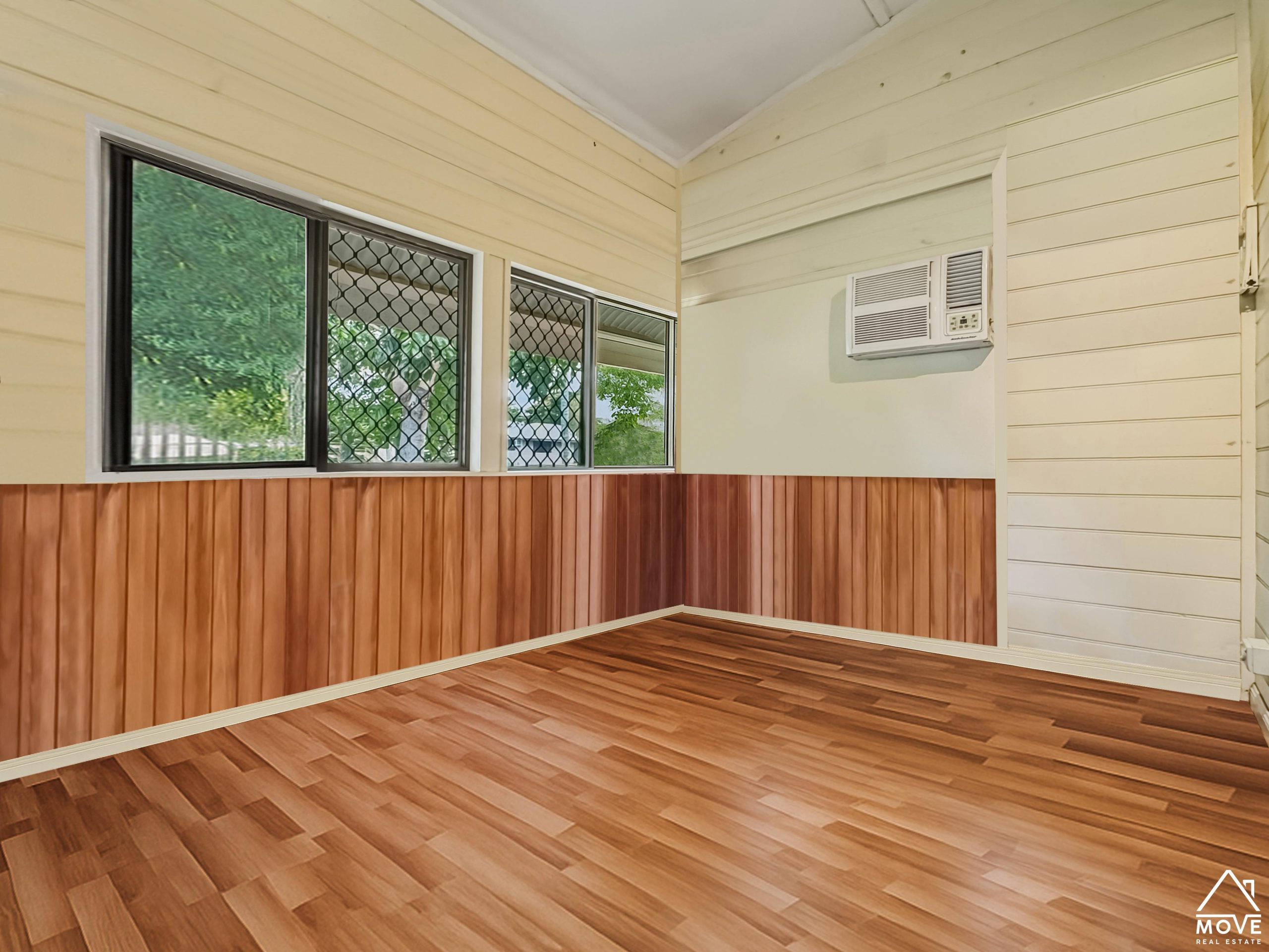 6 Devereux Street, QUEENTON, QLD 4820 AUS