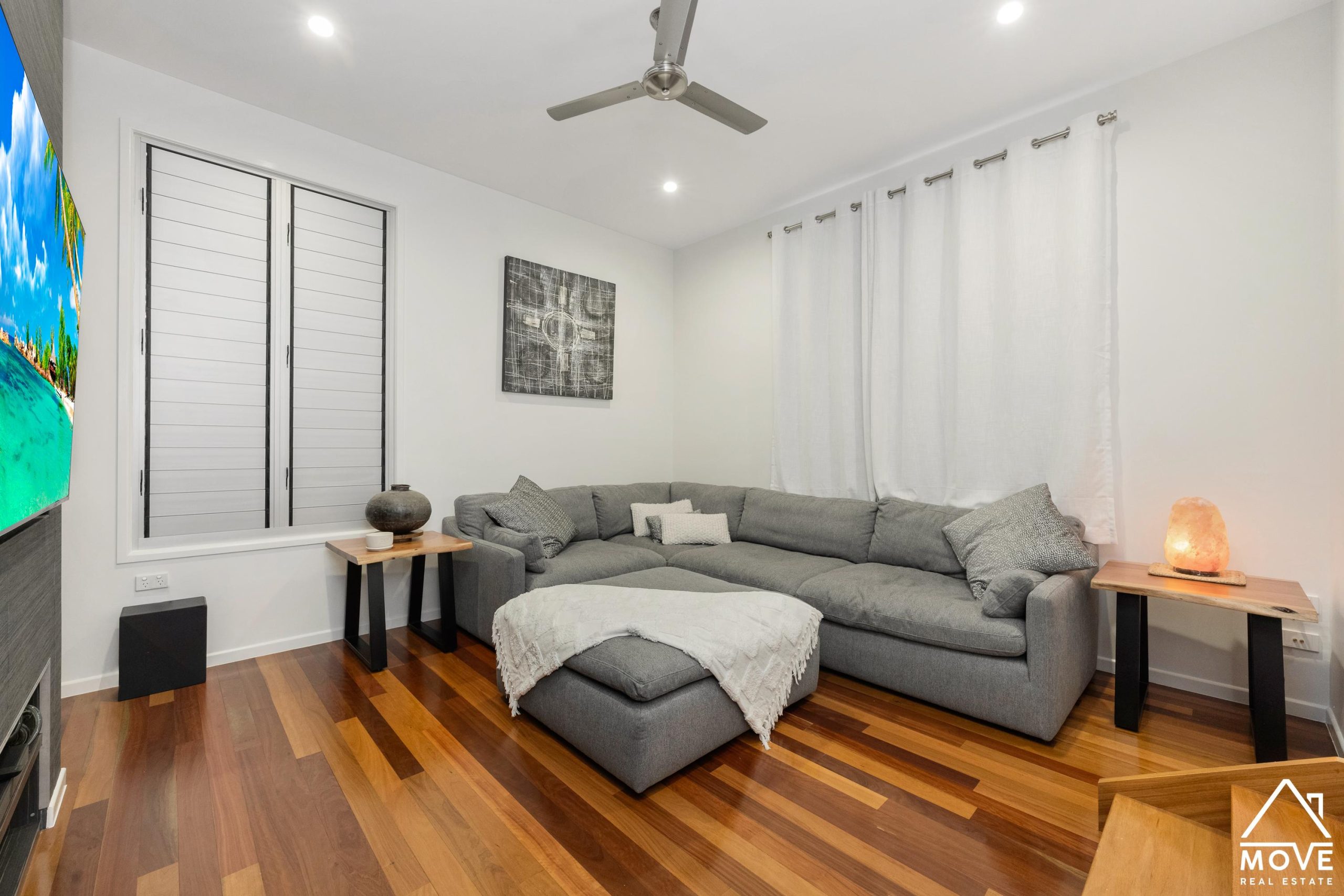 35 Nettleton Street, MOUNT LOUISA, QLD 4814 AUS