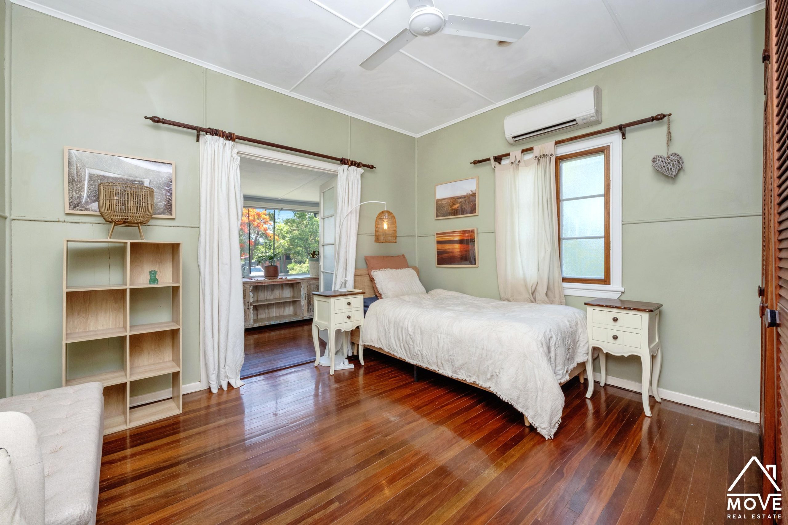 14 O'Connor Street, ROSSLEA, QLD 4812 AUS