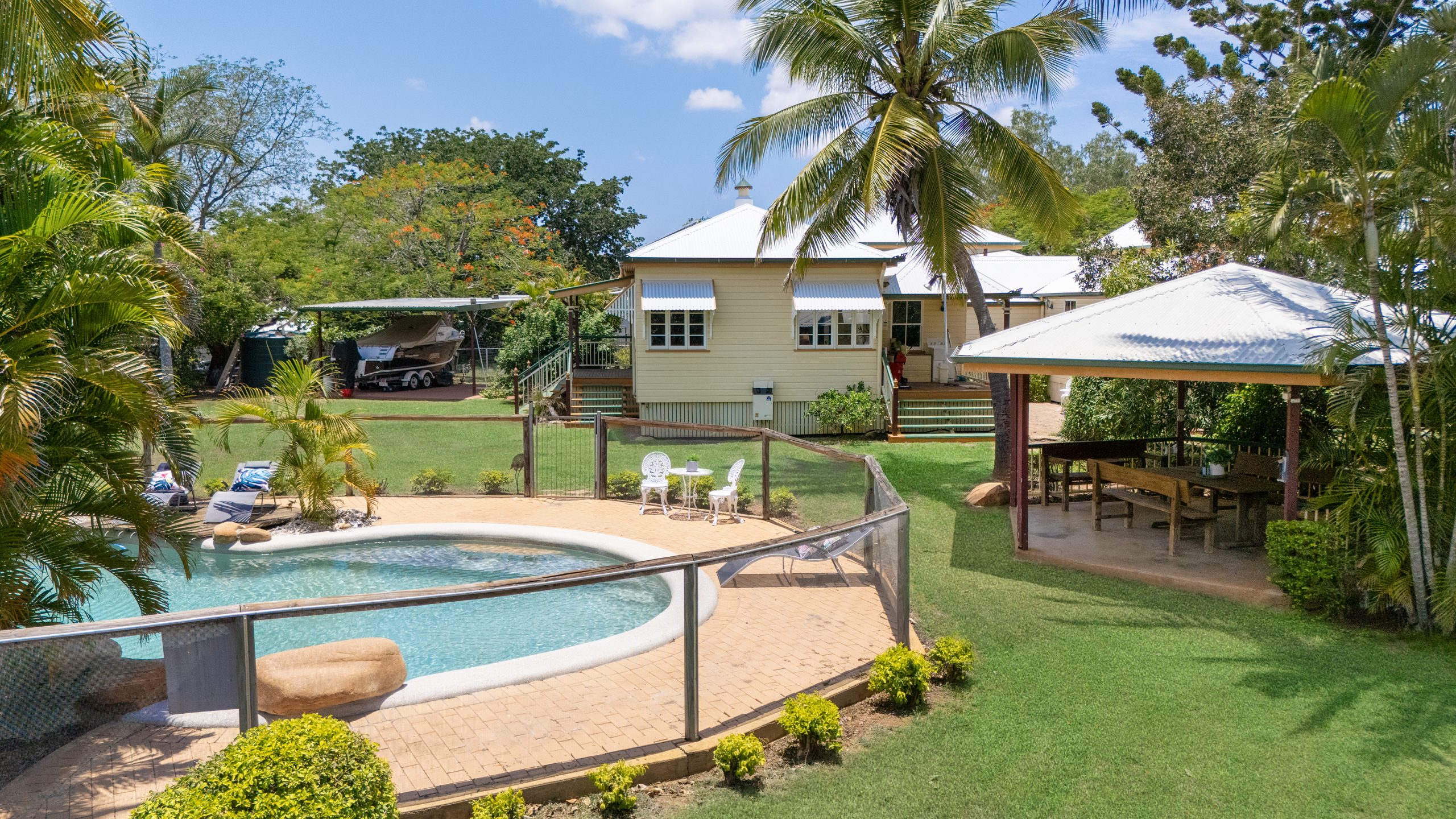 13 Kellys Road, QUEENTON, QLD 4820 AUS