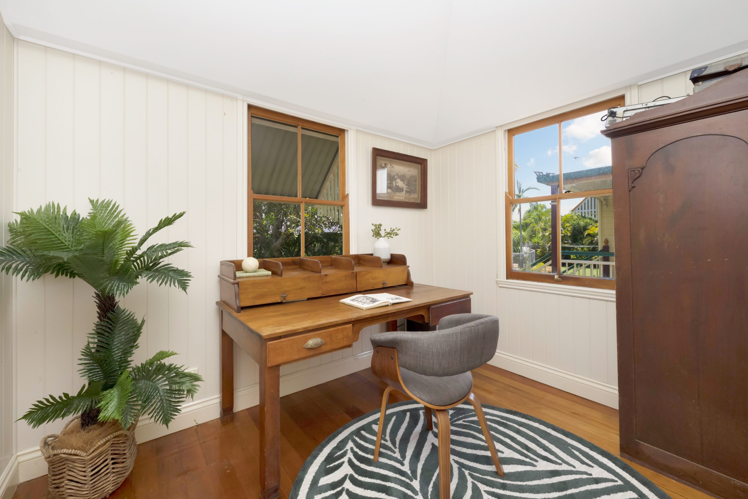 13 Kellys Road, QUEENTON, QLD 4820 AUS