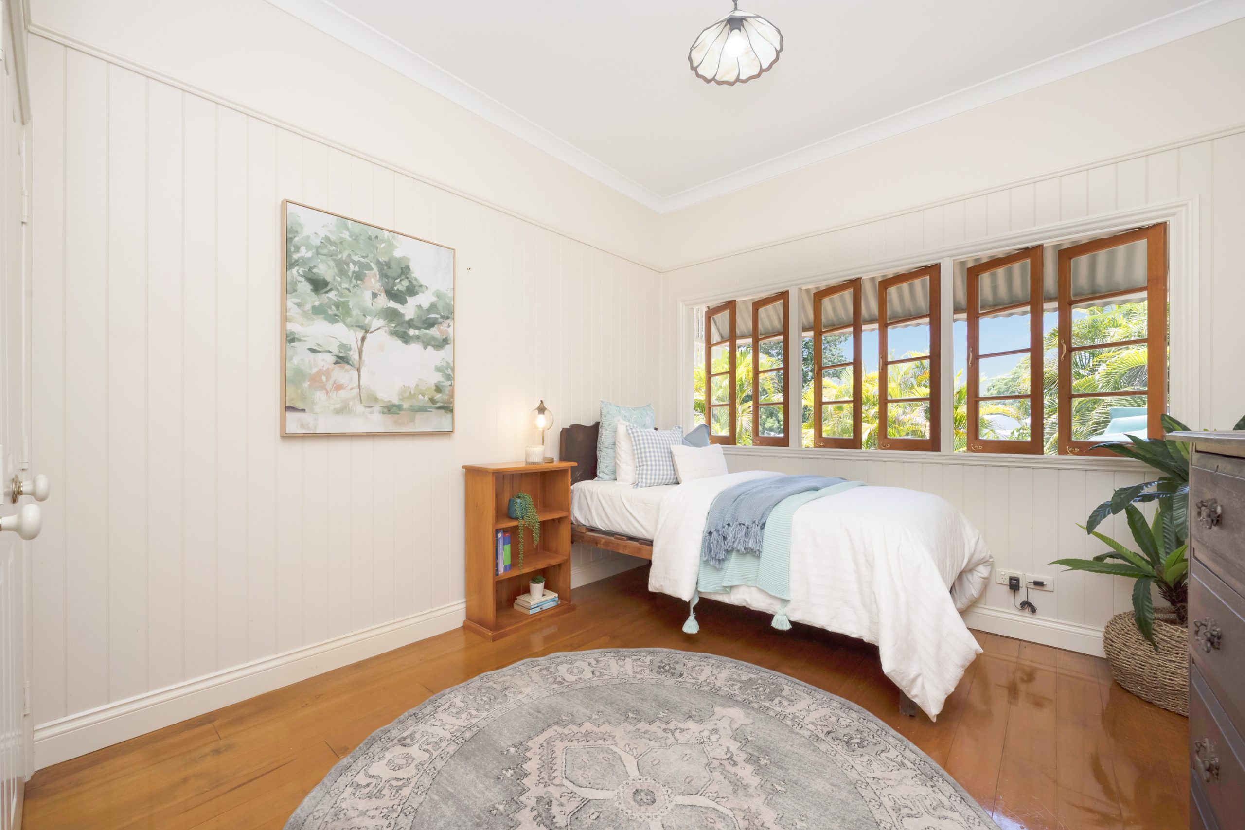 13 Kellys Road, QUEENTON, QLD 4820 AUS