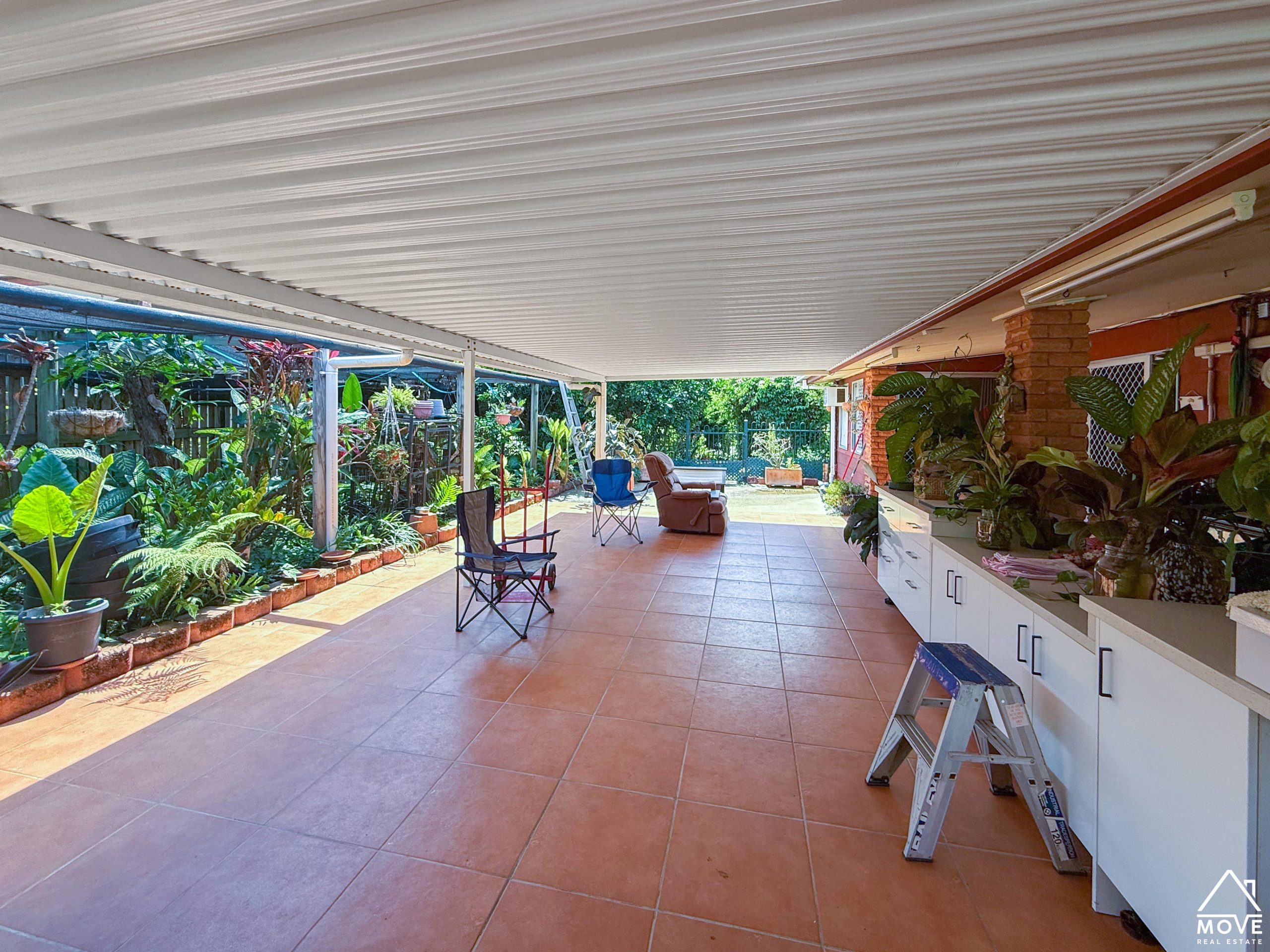 5 Peter Street, KELSO, QLD 4815 AUS