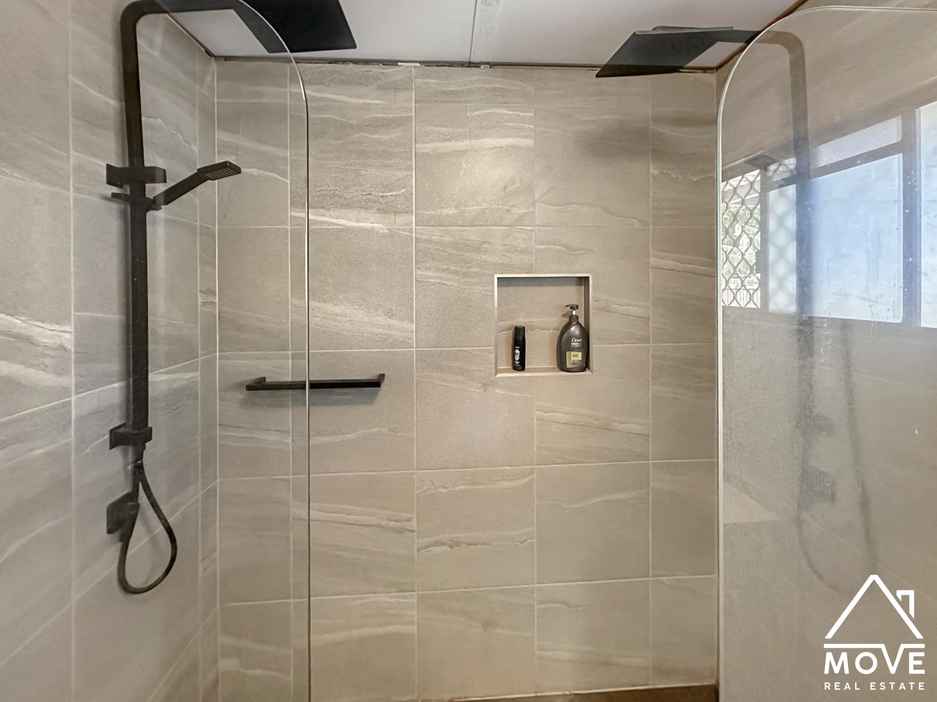 1 Thorburn Court, KELSO, QLD 4815 AUS