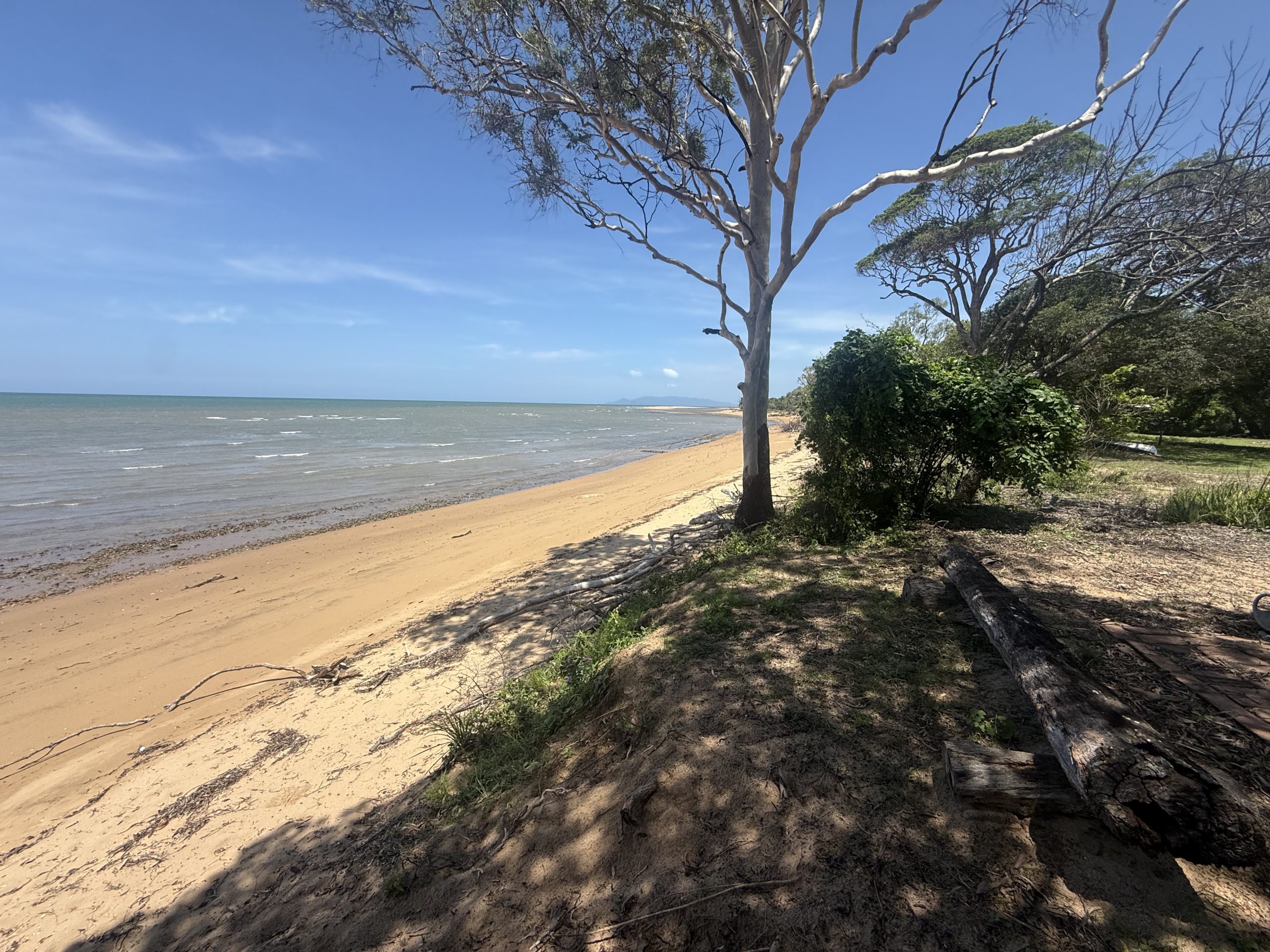 88 The Esplanade, TOOLAKEA, QLD 4818 AUS
