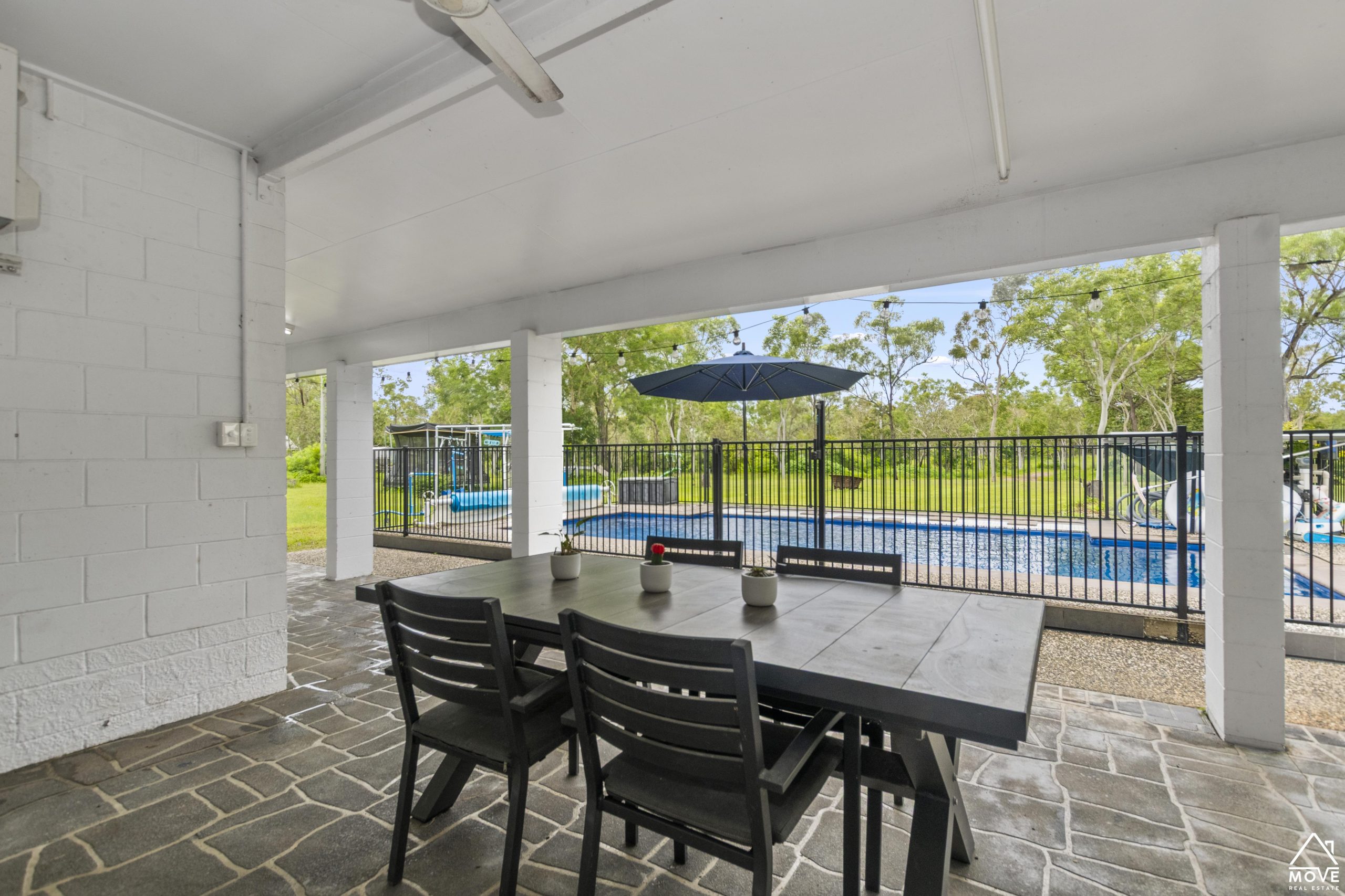 61 Bowden Road, BLACK RIVER, QLD 4818 AUS
