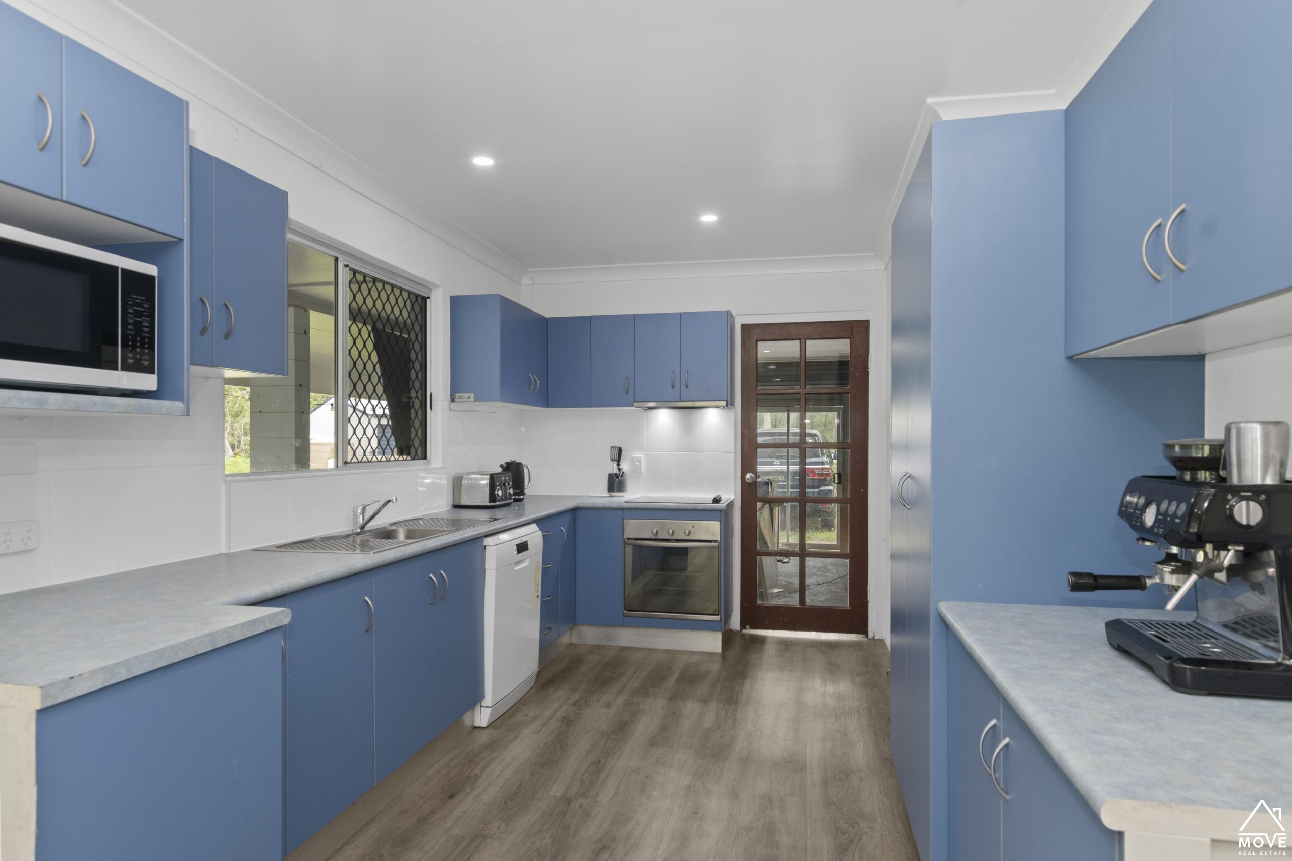 61 Bowden Road, BLACK RIVER, QLD 4818 AUS