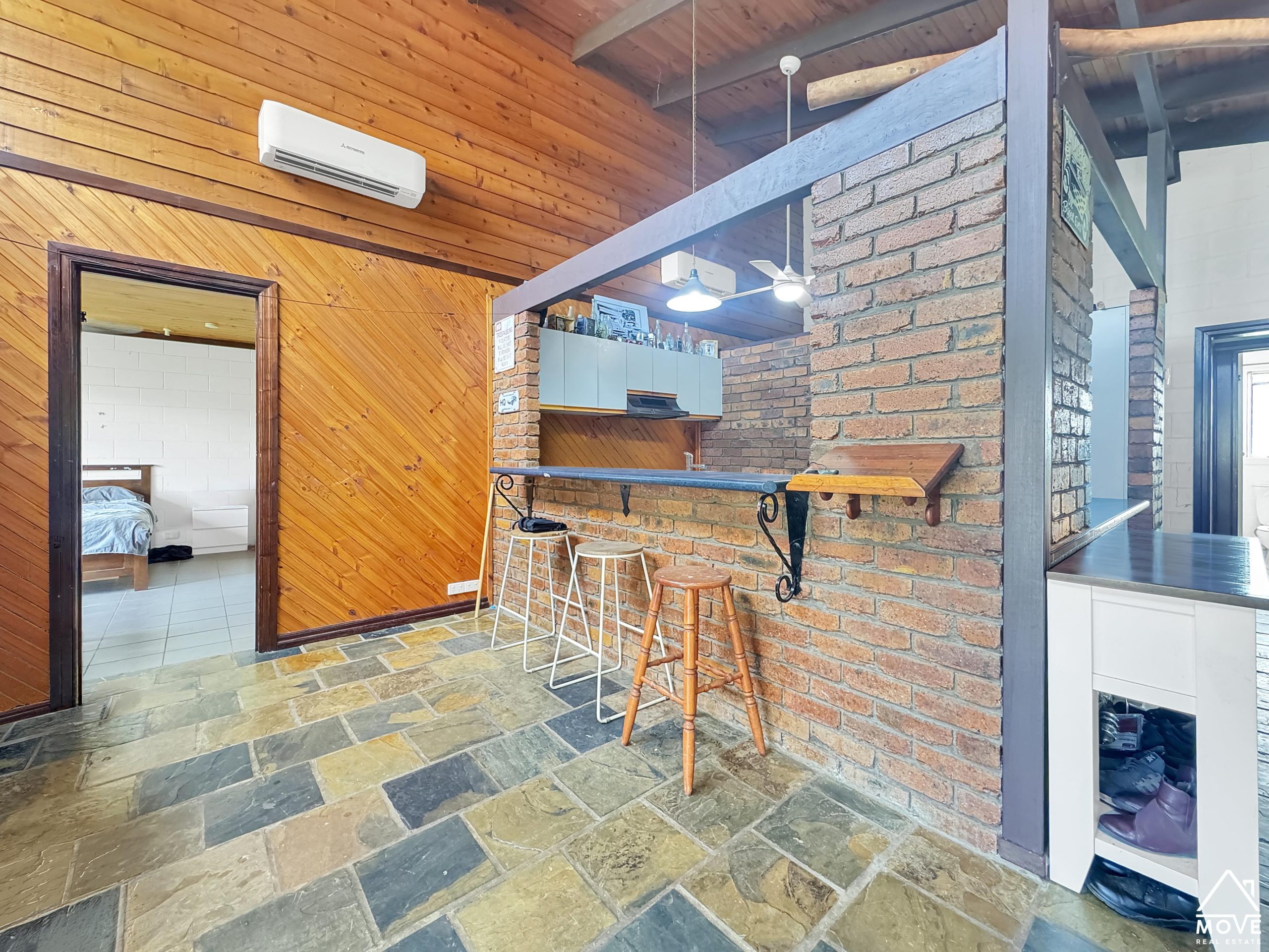 31 Park Street, CHARTERS TOWERS CITY, QLD 4820 AUS