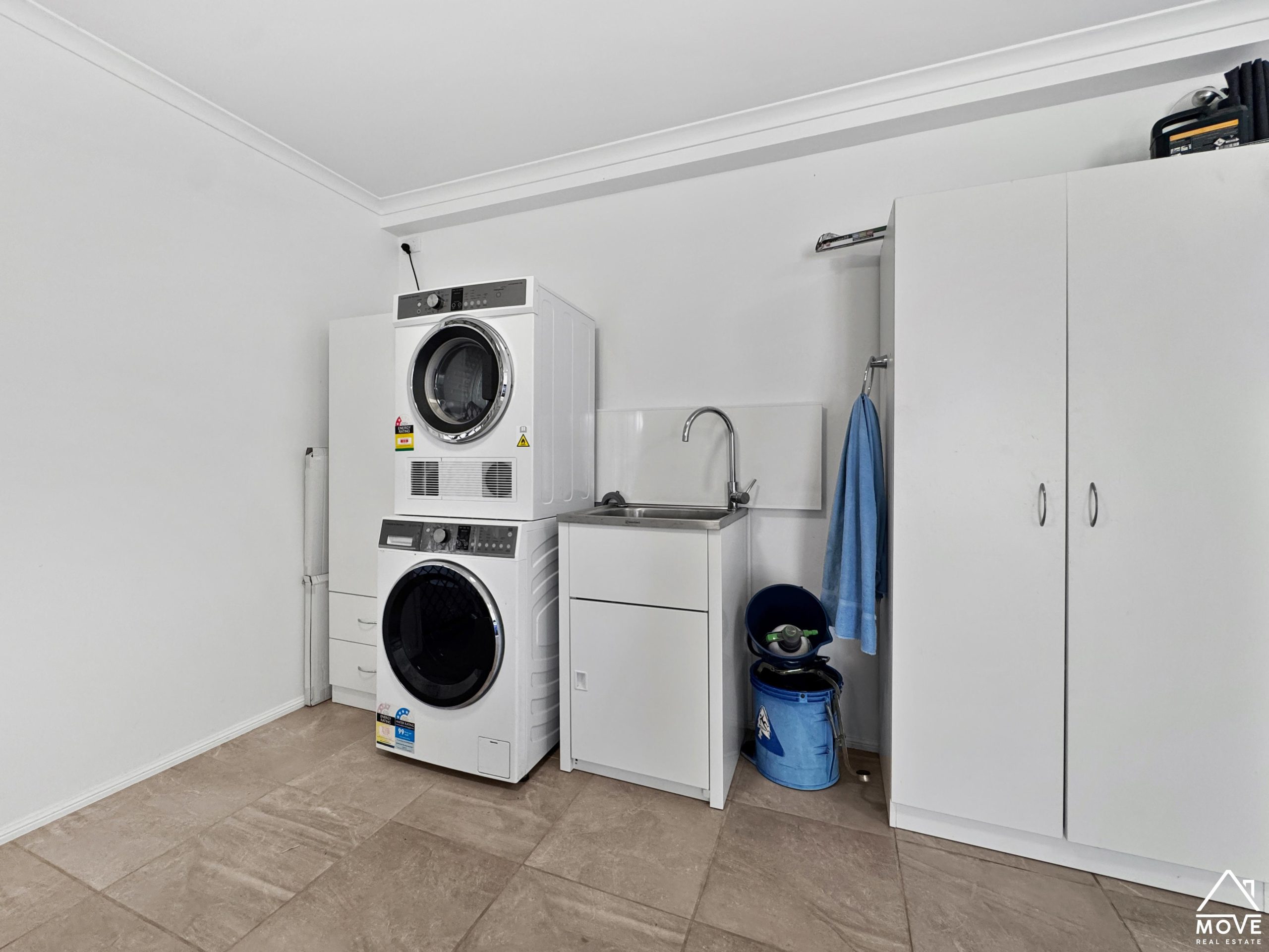 53 Hicks Street, RICHMOND HILL, QLD 4820 AUS