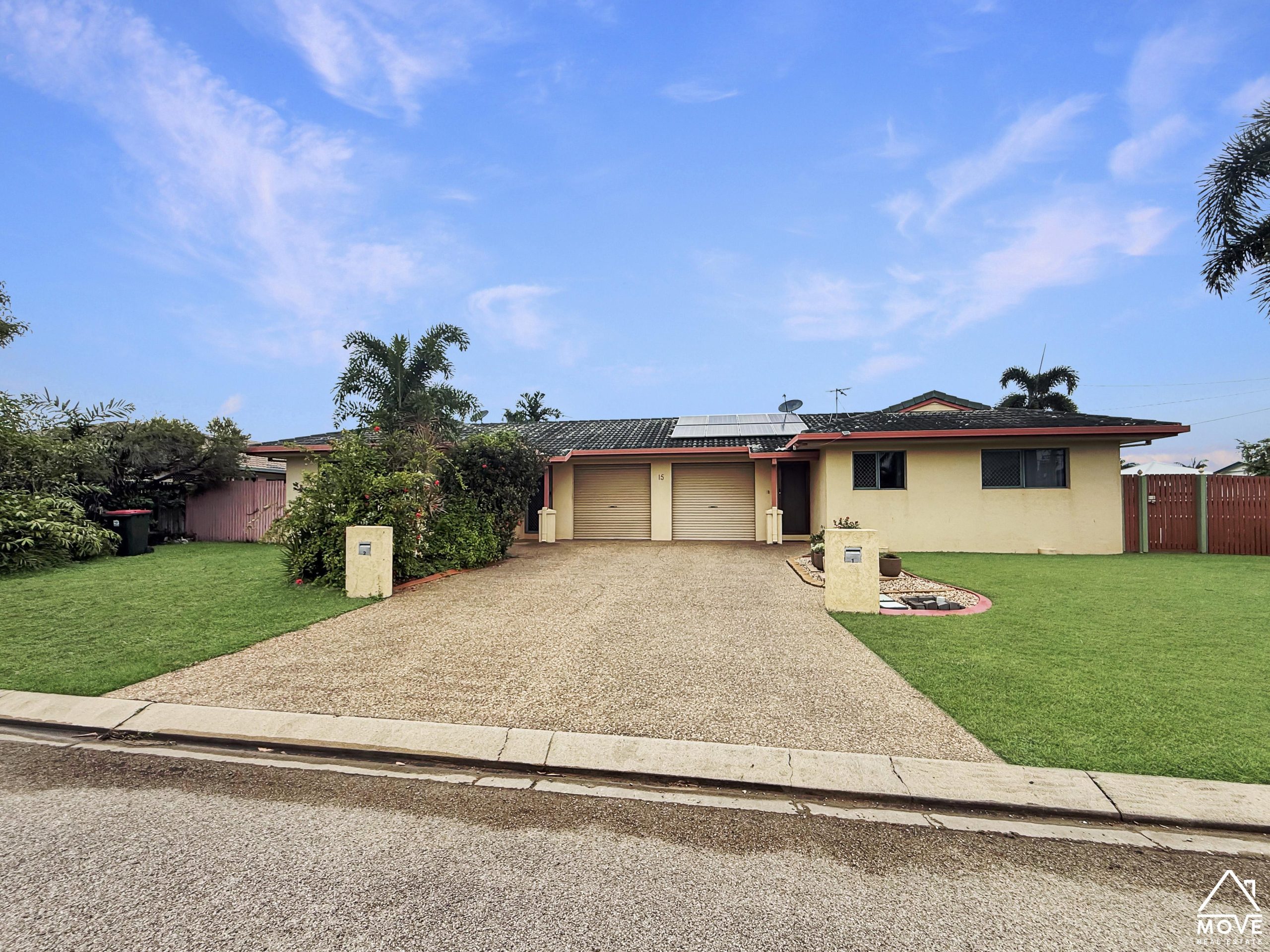 2/15 Xavier Court, RAILWAY ESTATE, QLD 4810 AUS