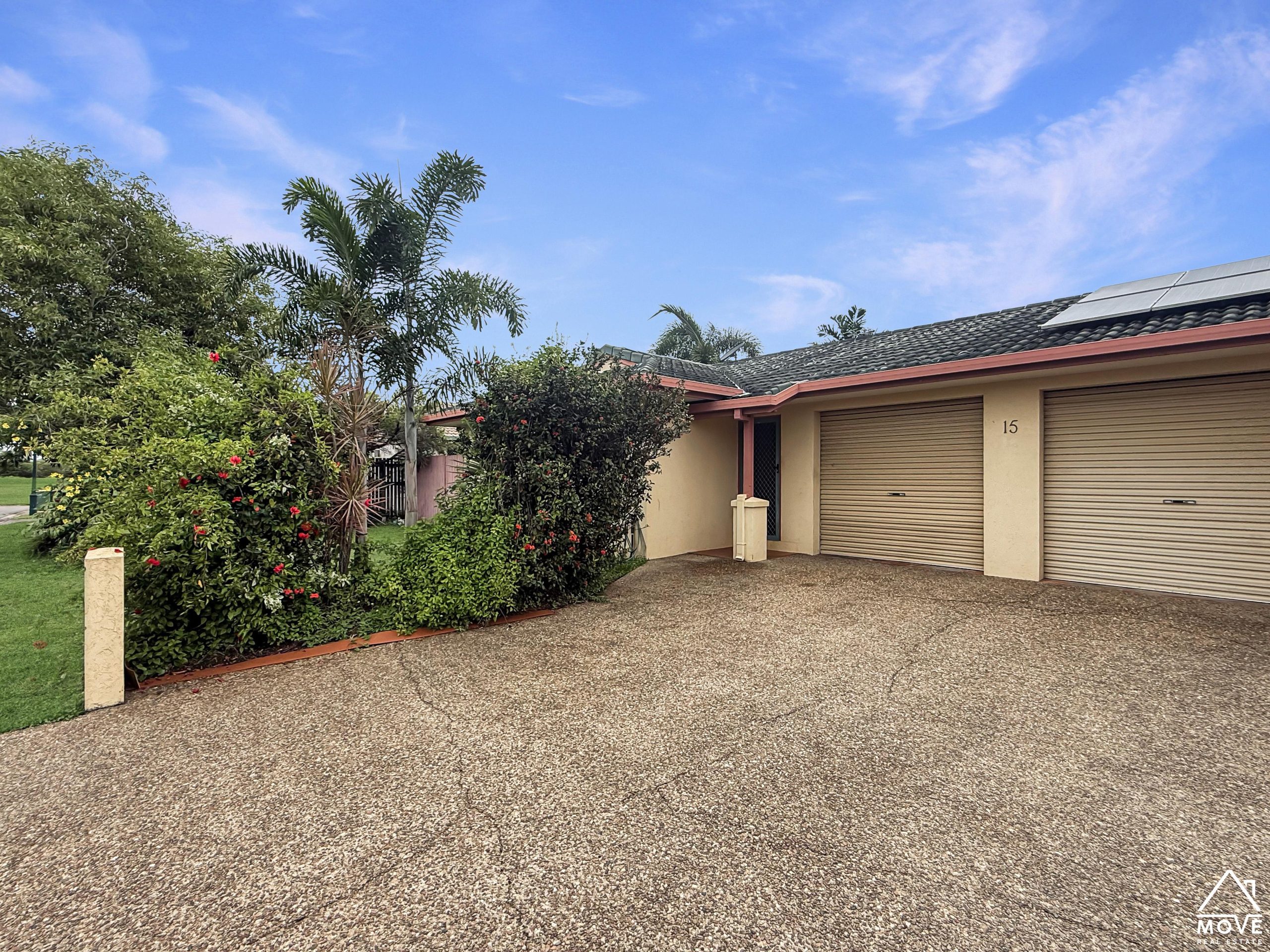 2/15 Xavier Court, RAILWAY ESTATE, QLD 4810 AUS