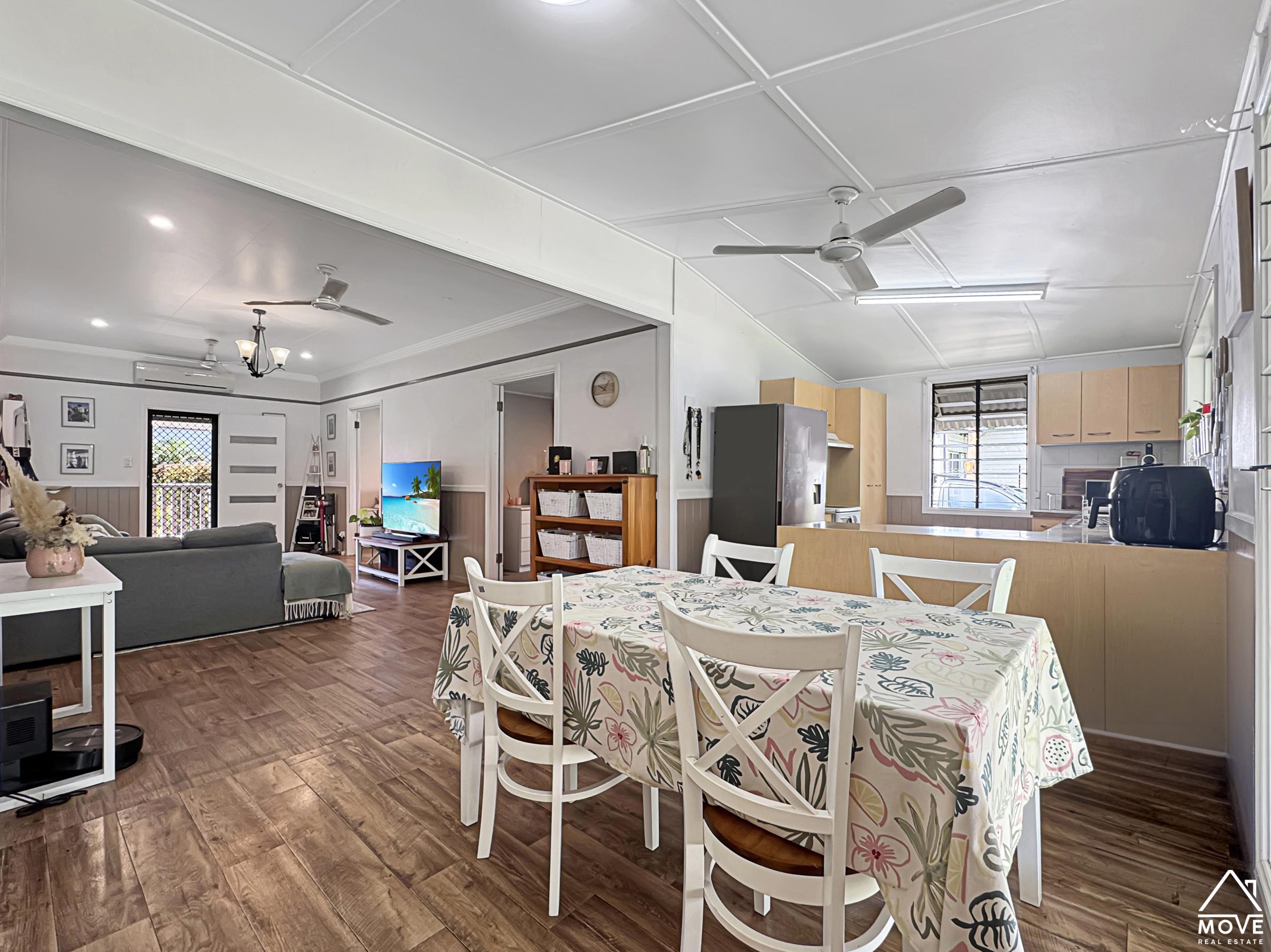 16 Rutherford Street, CHARTERS TOWERS CITY, QLD 4820 AUS