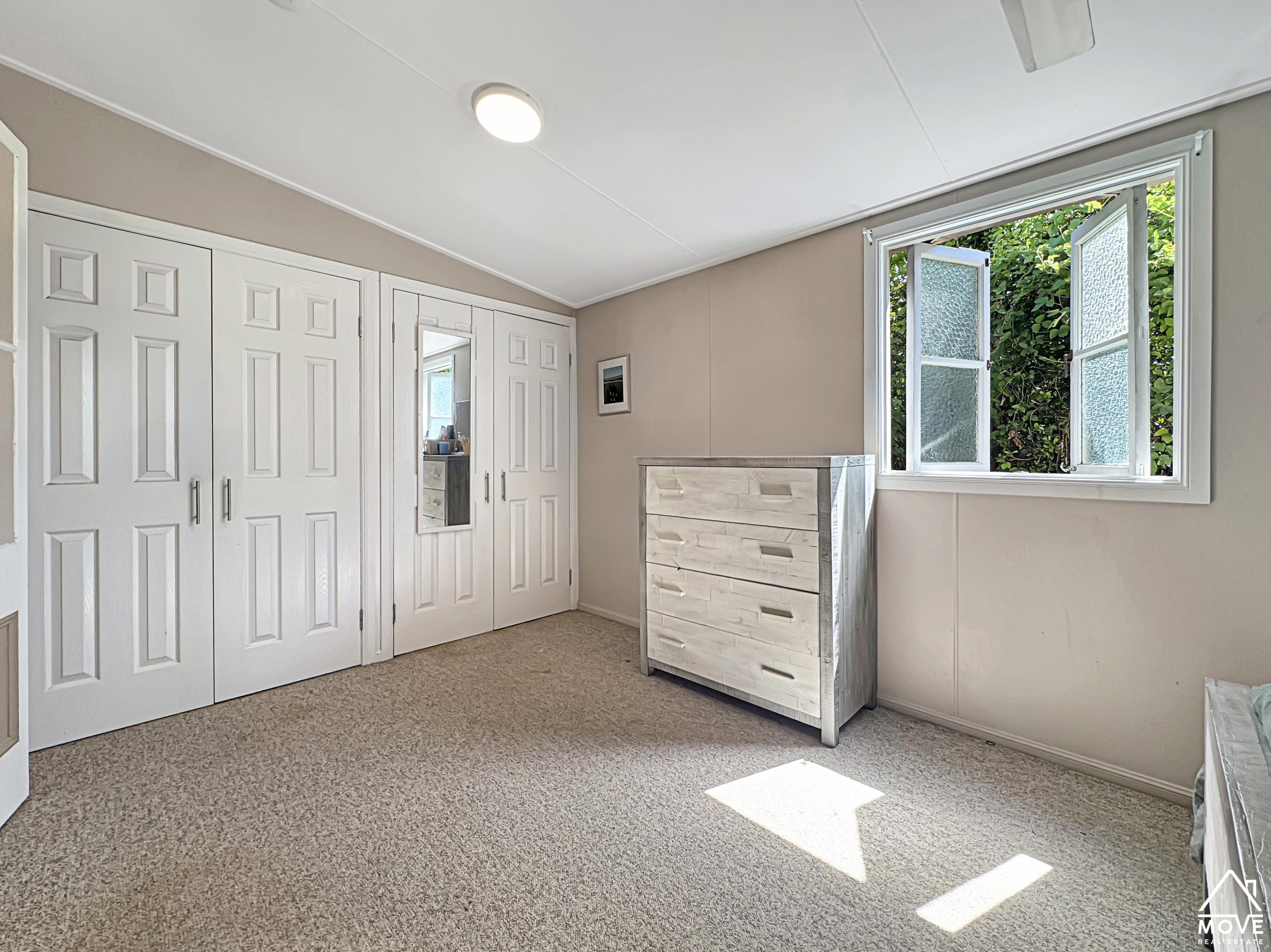 16 Rutherford Street, CHARTERS TOWERS CITY, QLD 4820 AUS